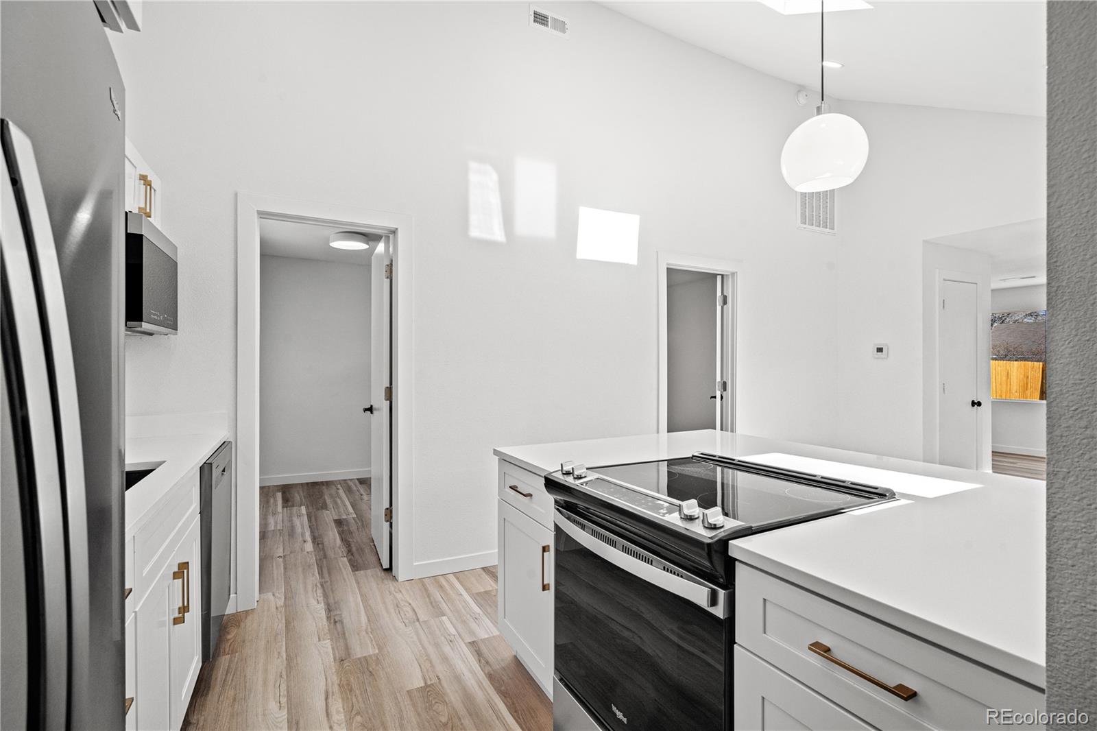 MLS Image #23 for 469 s perry street,denver, Colorado