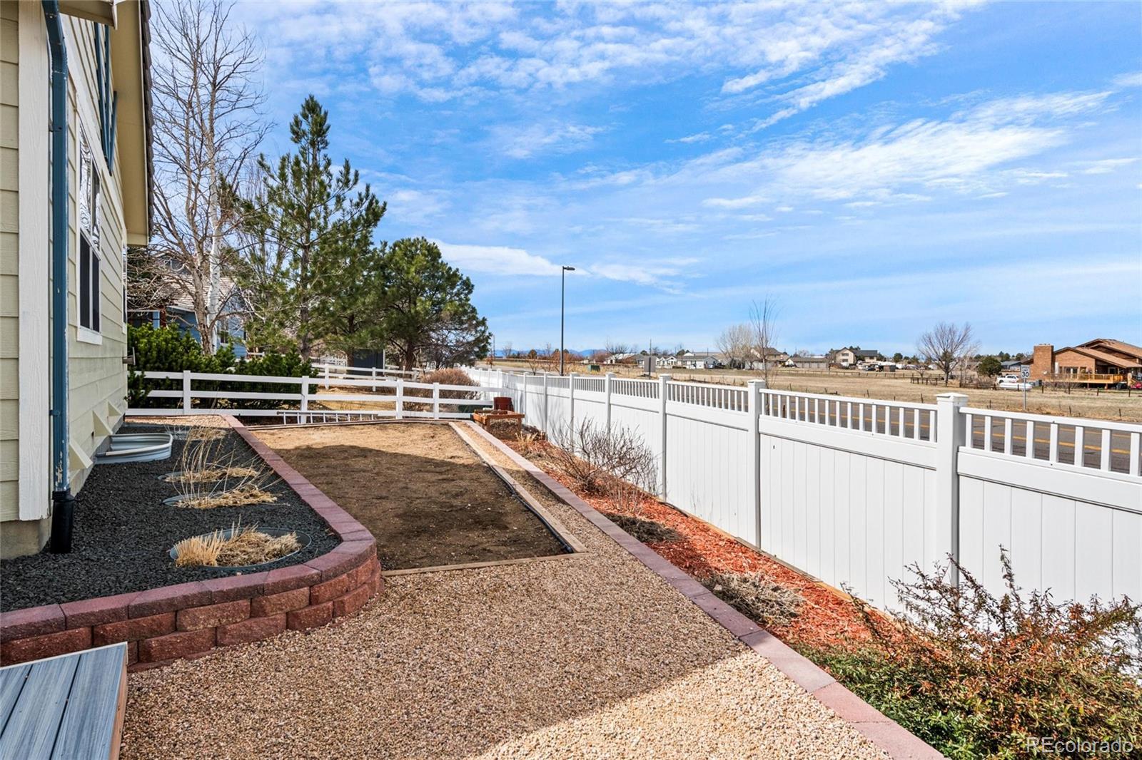 MLS Image #29 for 1128 s duquesne circle,aurora, Colorado