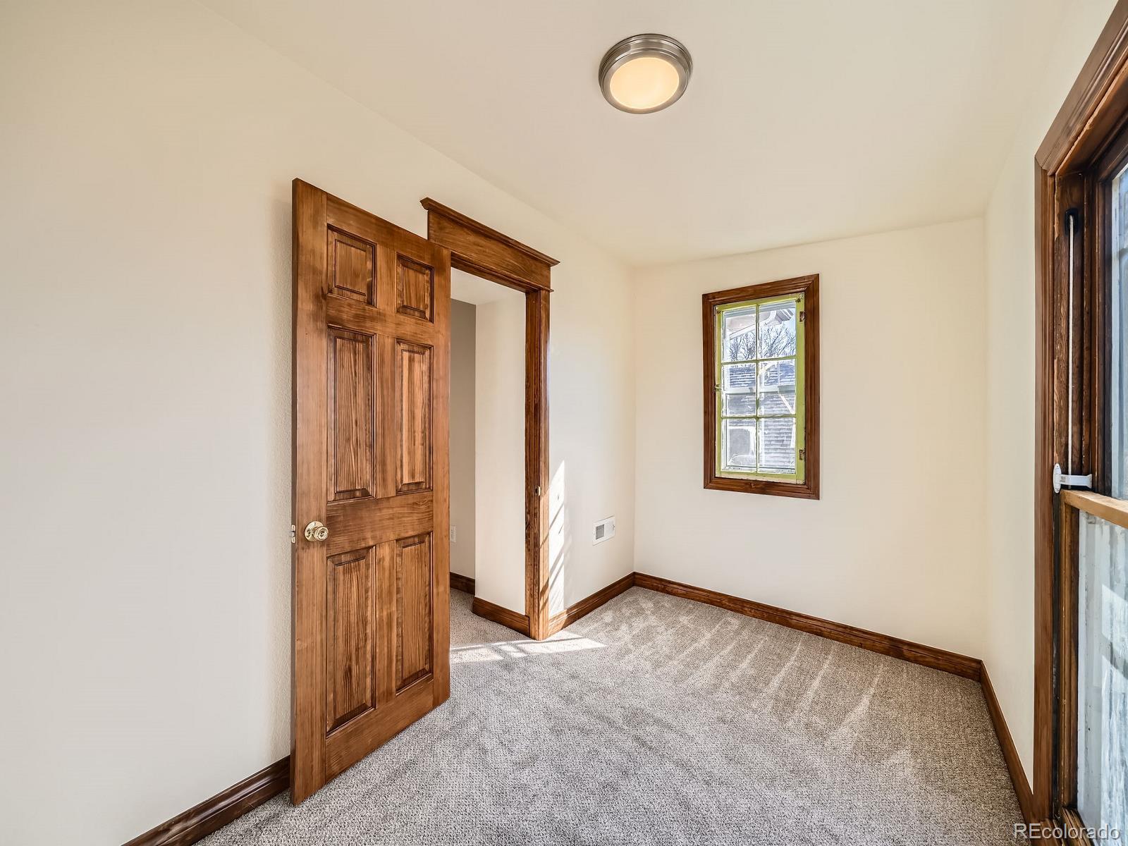 MLS Image #15 for 2411 n high street,denver, Colorado