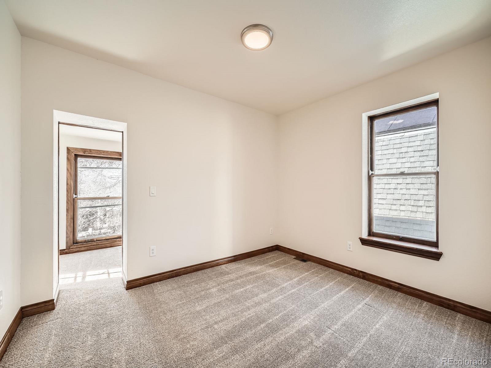 MLS Image #17 for 2411 n high street,denver, Colorado