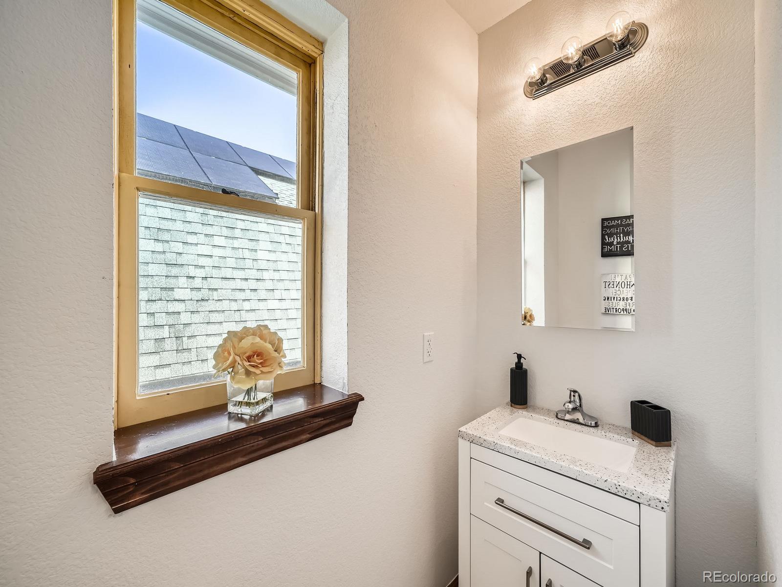 MLS Image #21 for 2411 n high street,denver, Colorado