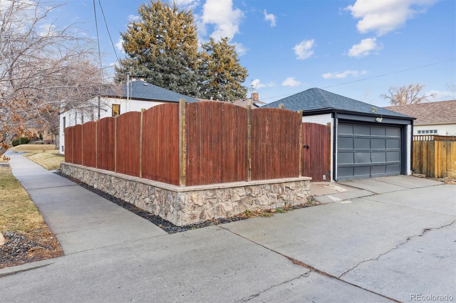 MLS Image #32 for 1591  holly street,denver, Colorado