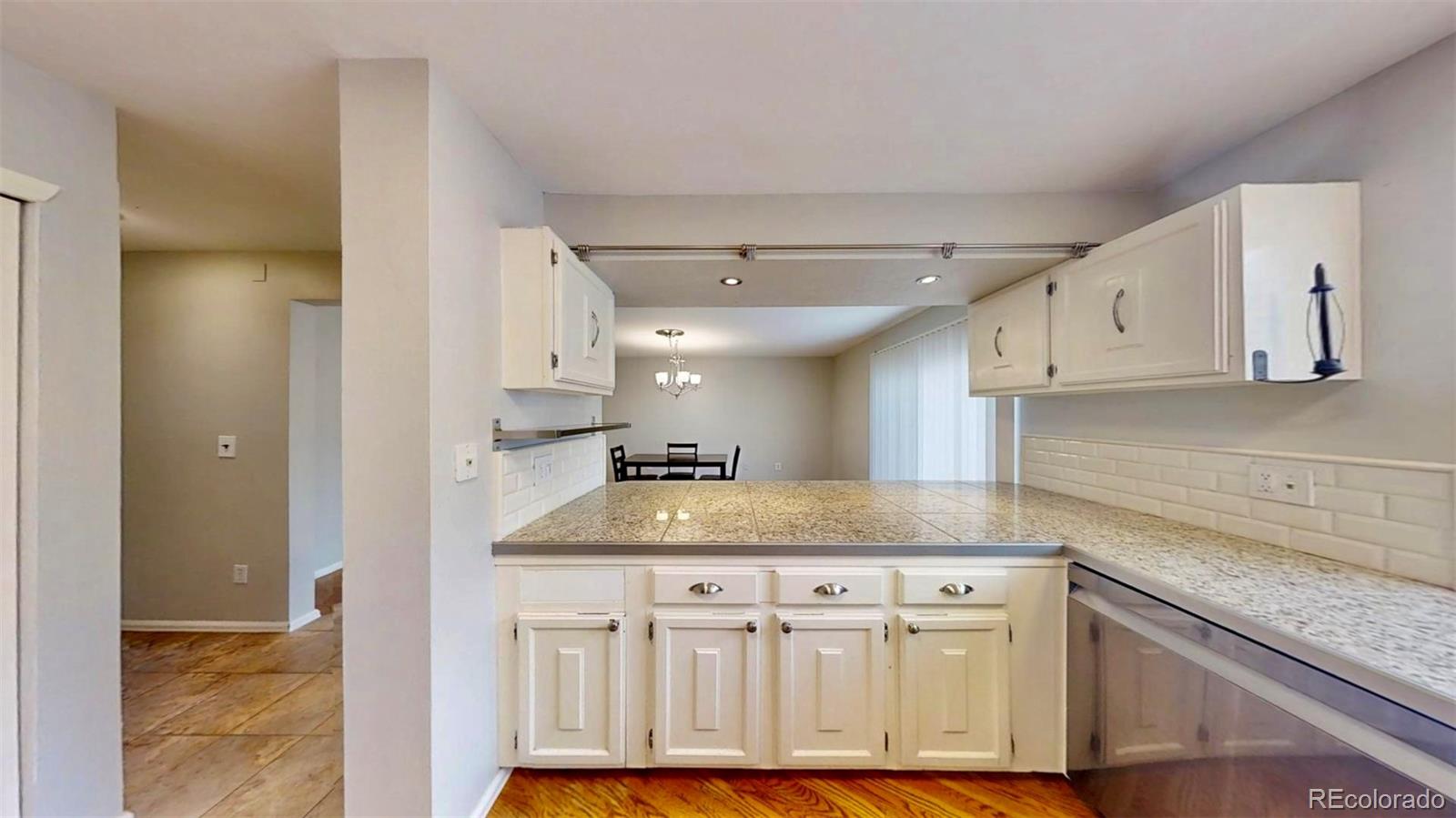 MLS Image #4 for 1050 s monaco parkway 38,denver, Colorado