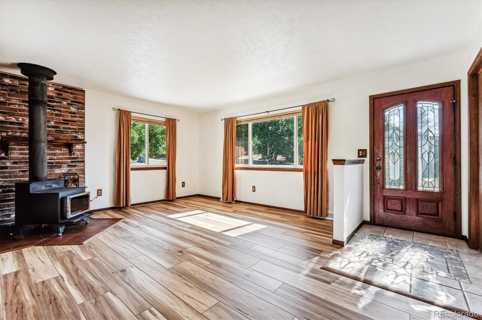 MLS Image #5 for 7791 s estes street,littleton, Colorado