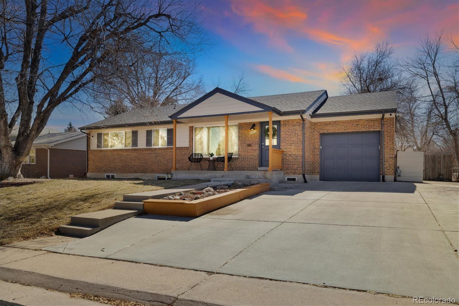 MLS Image #2 for 6882 s downing circle,centennial, Colorado