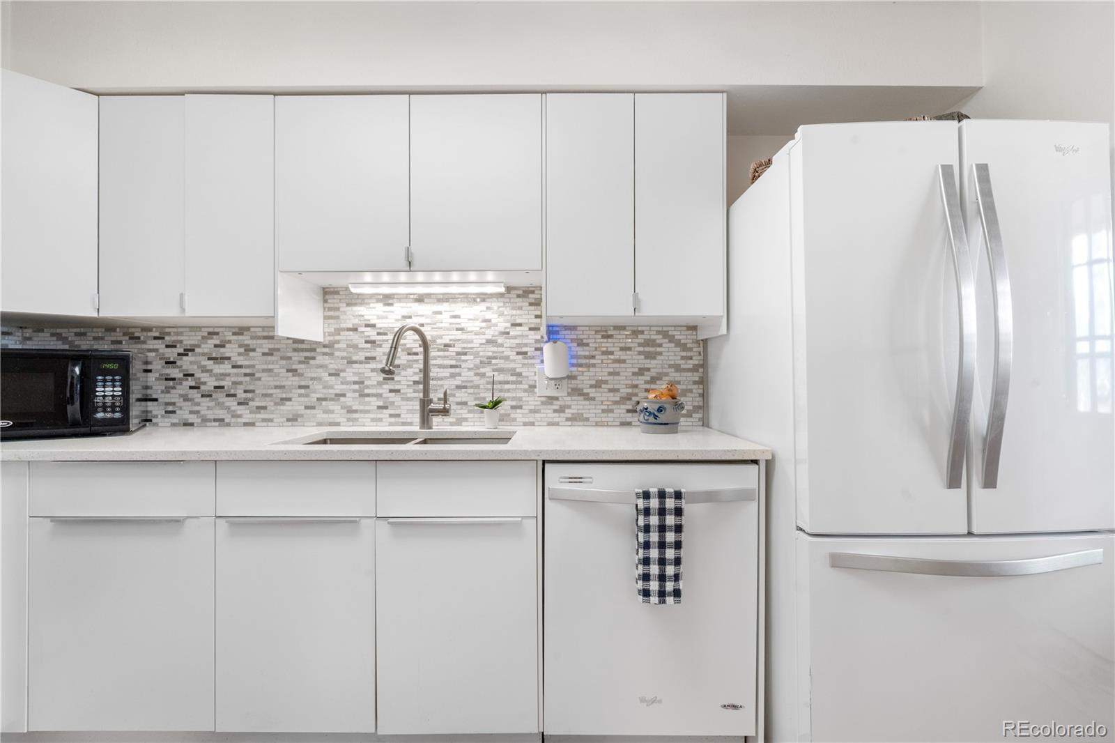 MLS Image #16 for 7110 s gaylord street,centennial, Colorado