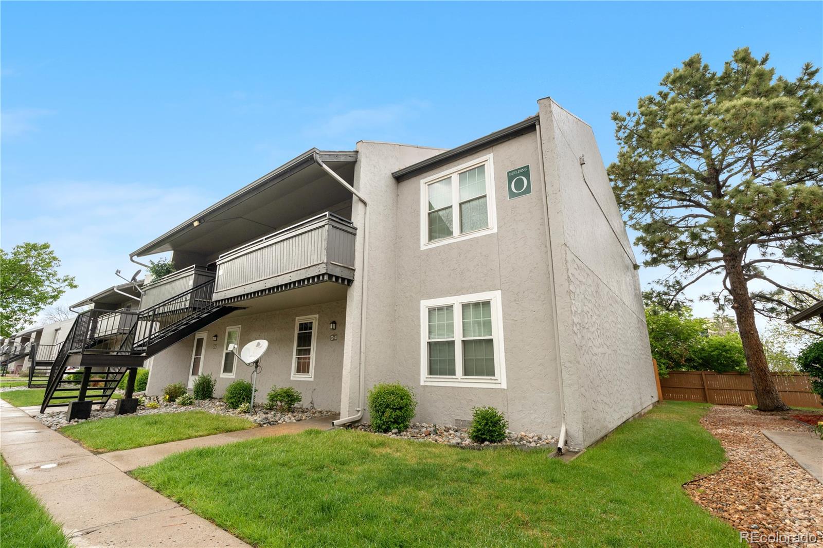 MLS Image #2 for 7110 s gaylord street,centennial, Colorado