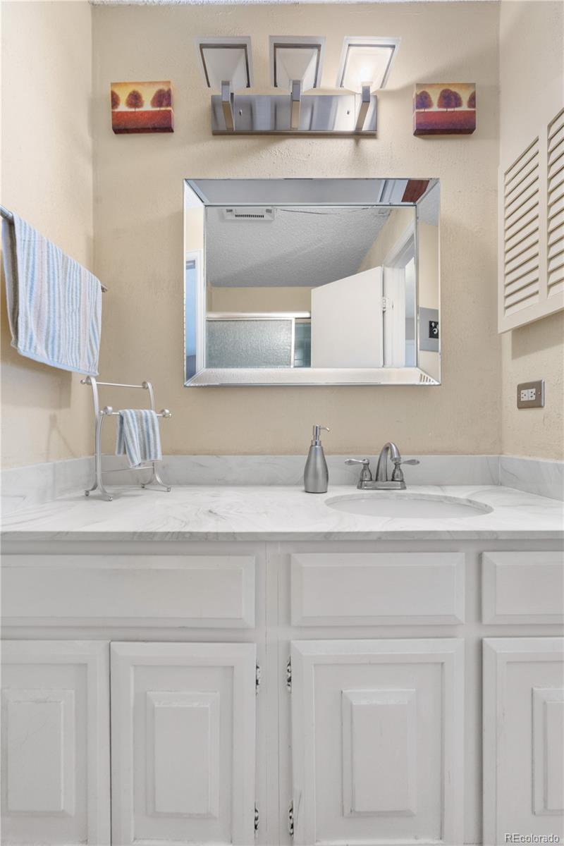 MLS Image #24 for 7110 s gaylord street,centennial, Colorado