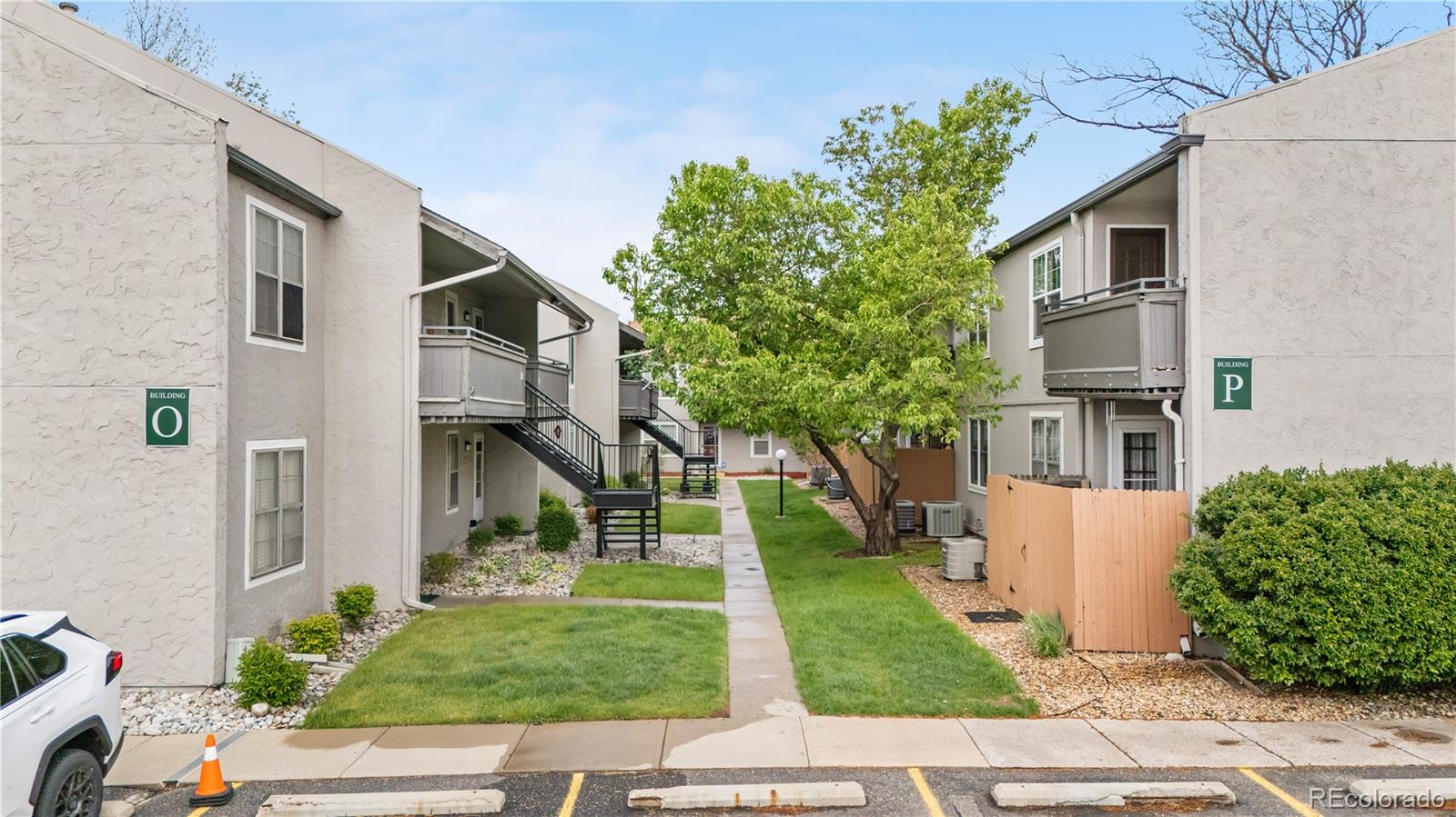 MLS Image #3 for 7110 s gaylord street,centennial, Colorado