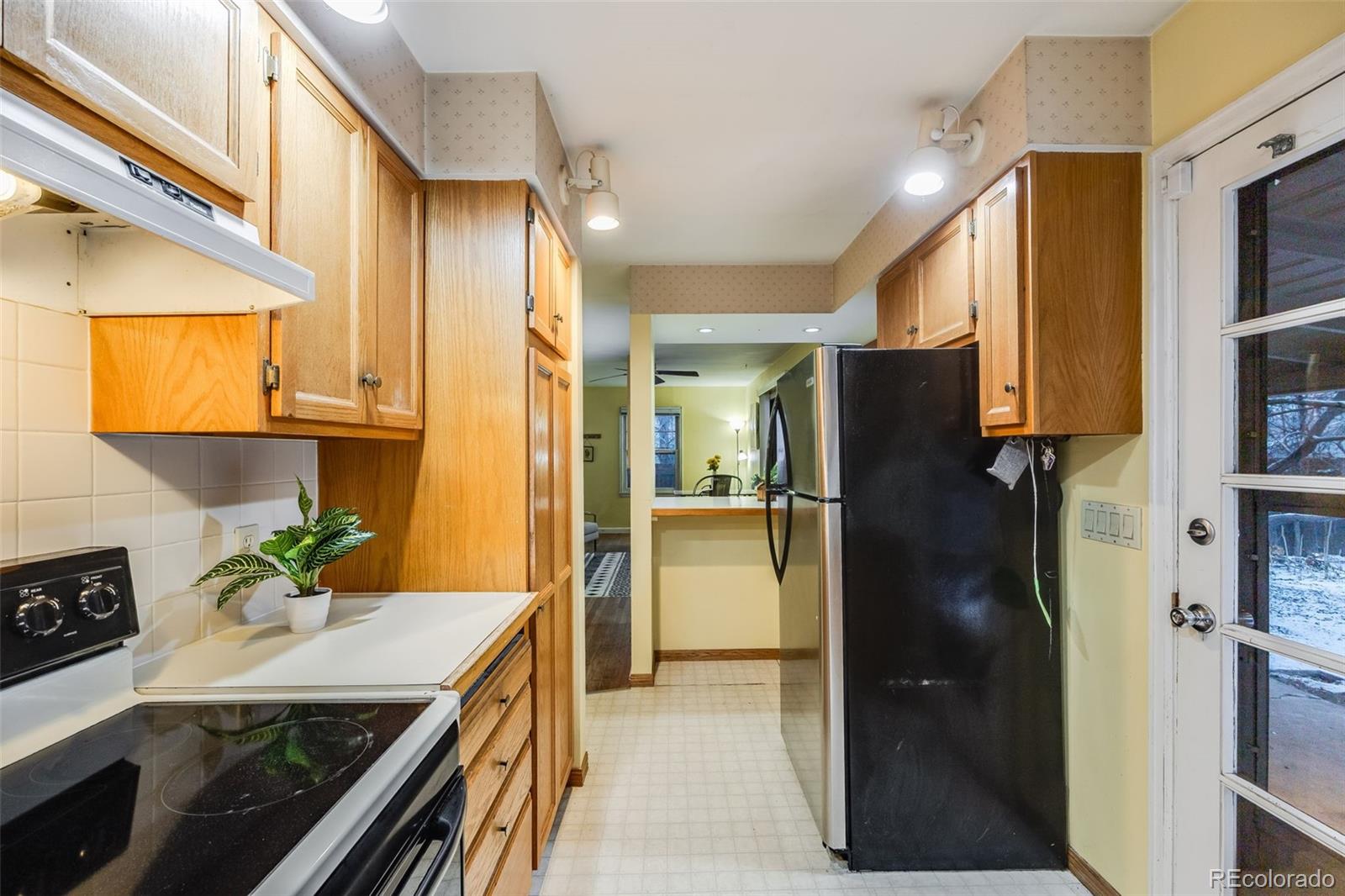 MLS Image #10 for 3330 e mexico avenue,denver, Colorado