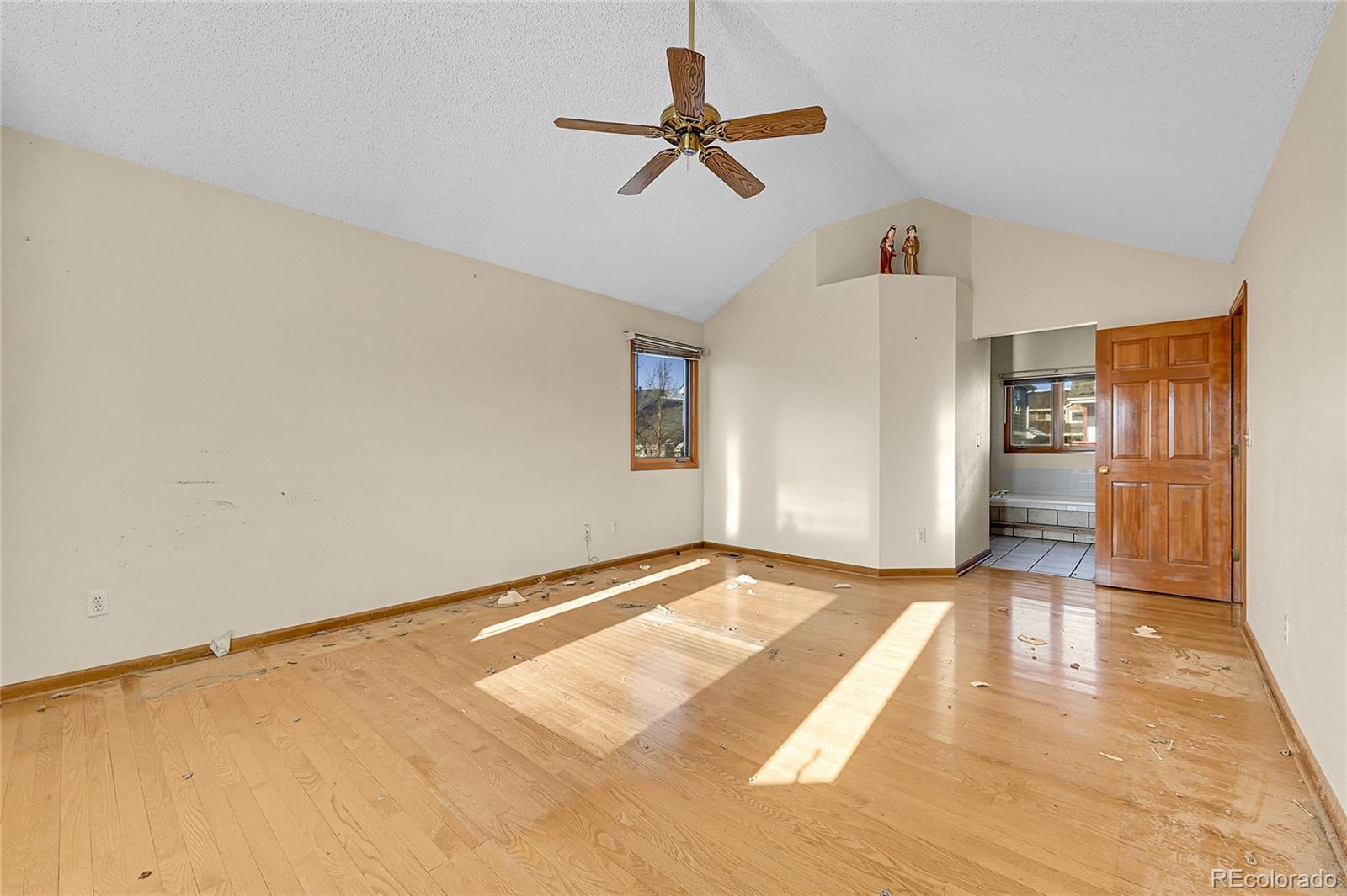 MLS Image #11 for 5863 s danube street,aurora, Colorado