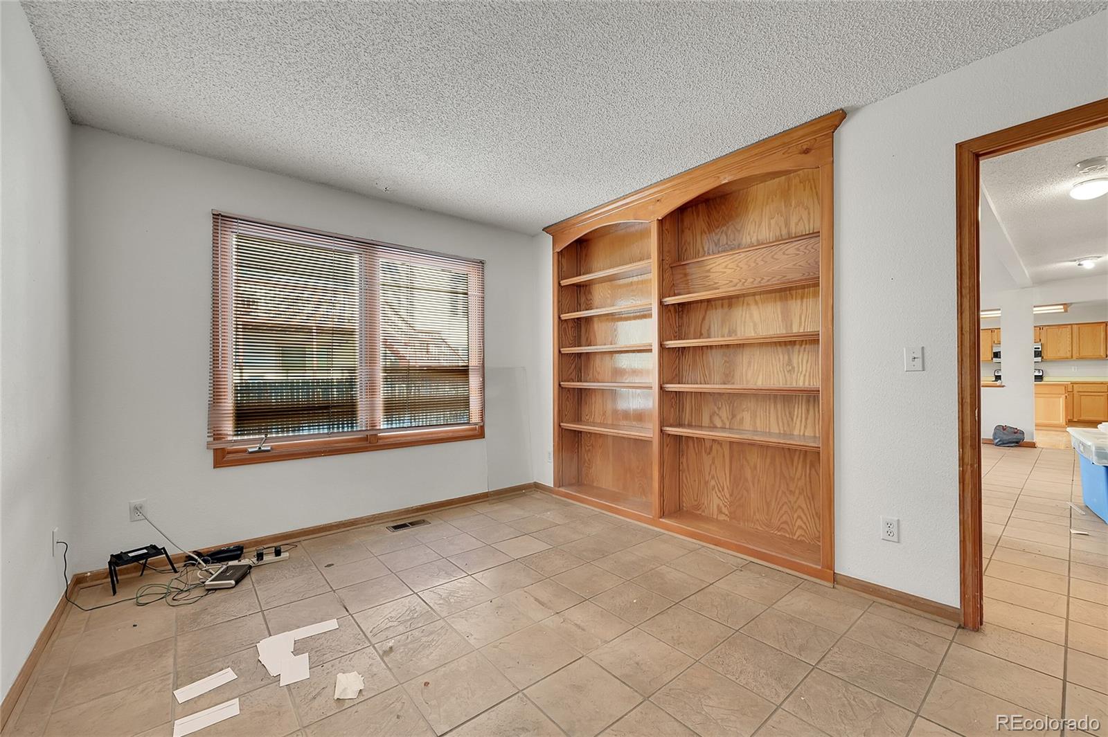 MLS Image #8 for 5863 s danube street,aurora, Colorado