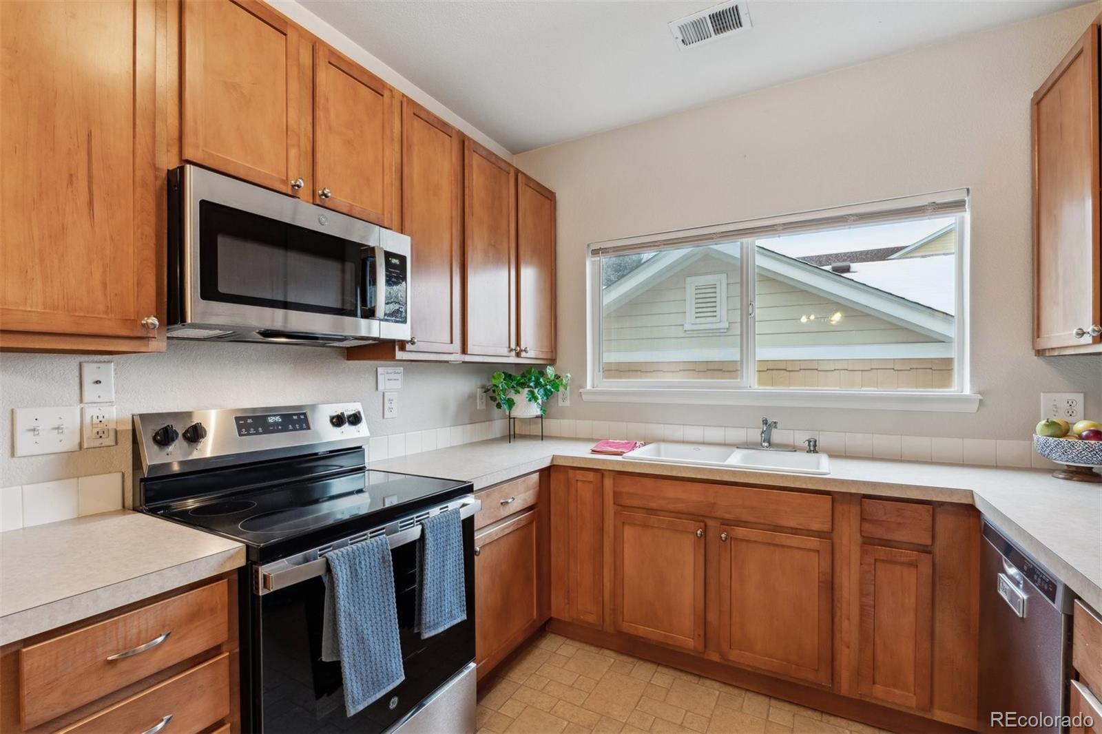 MLS Image #10 for 4765  hahns peak drive,loveland, Colorado