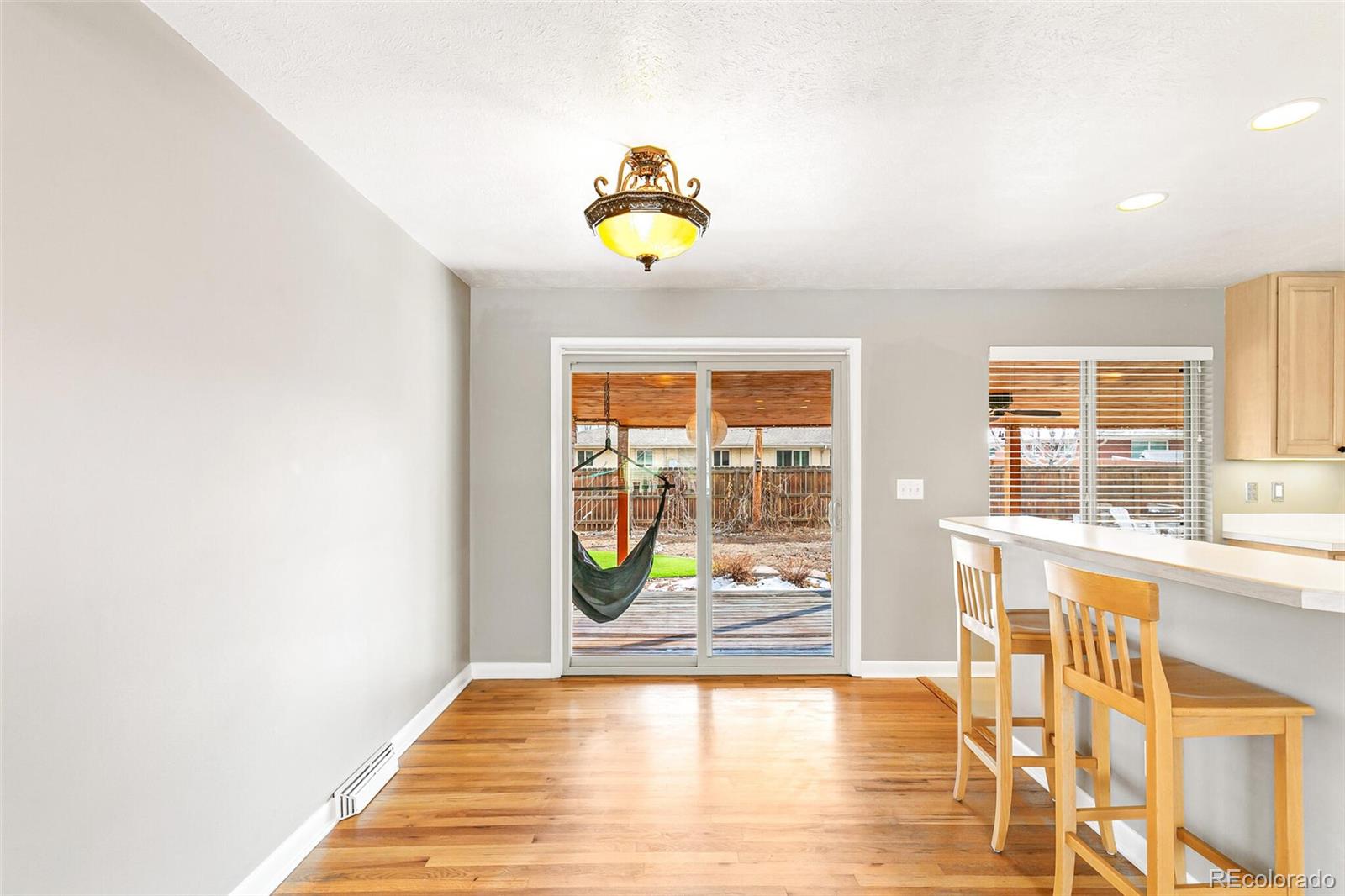 MLS Image #13 for 2700 s high street,denver, Colorado