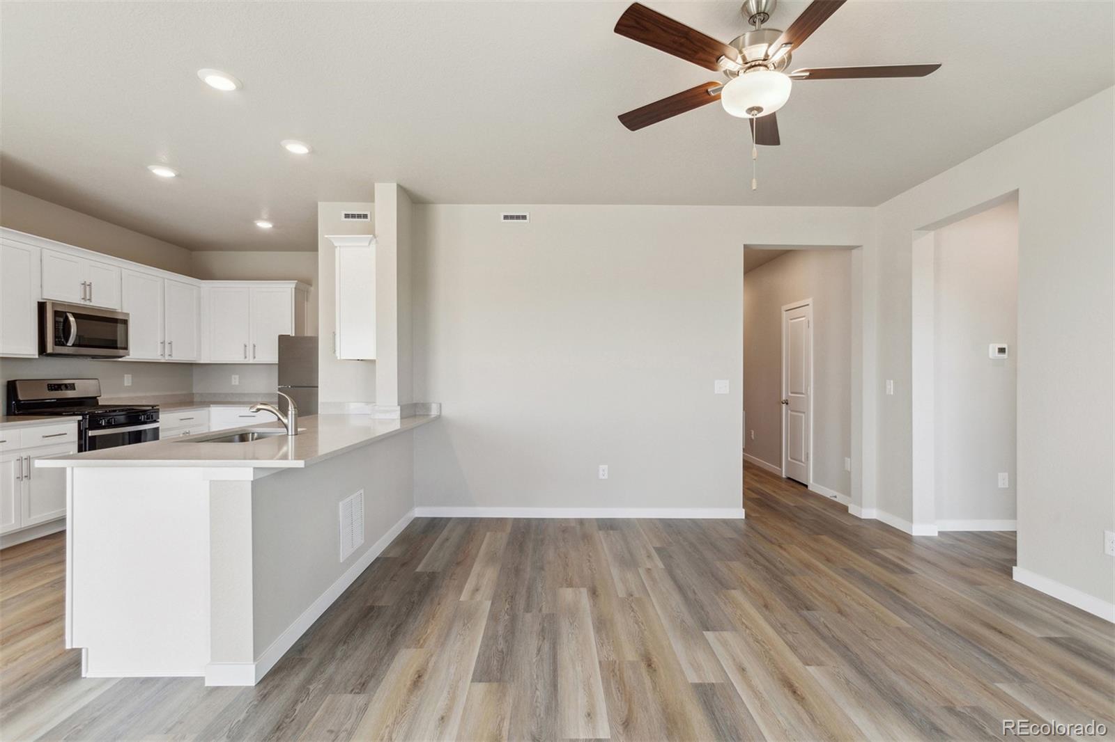 MLS Image #1 for 48215  shetland drive,bennett, Colorado