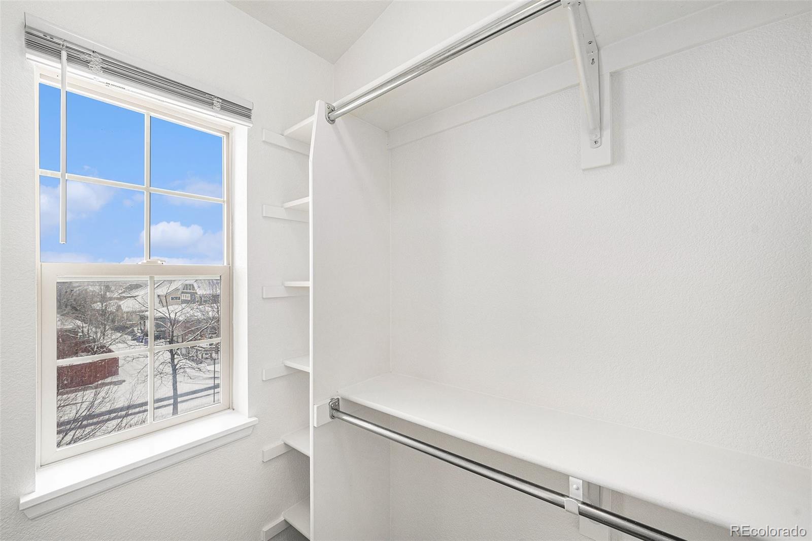 MLS Image #18 for 755  roslyn street,denver, Colorado