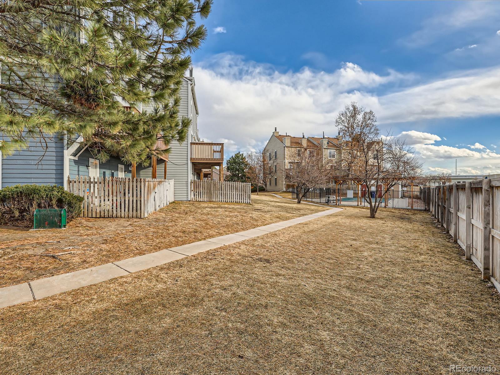 MLS Image #24 for 1699 s trenton street,denver, Colorado