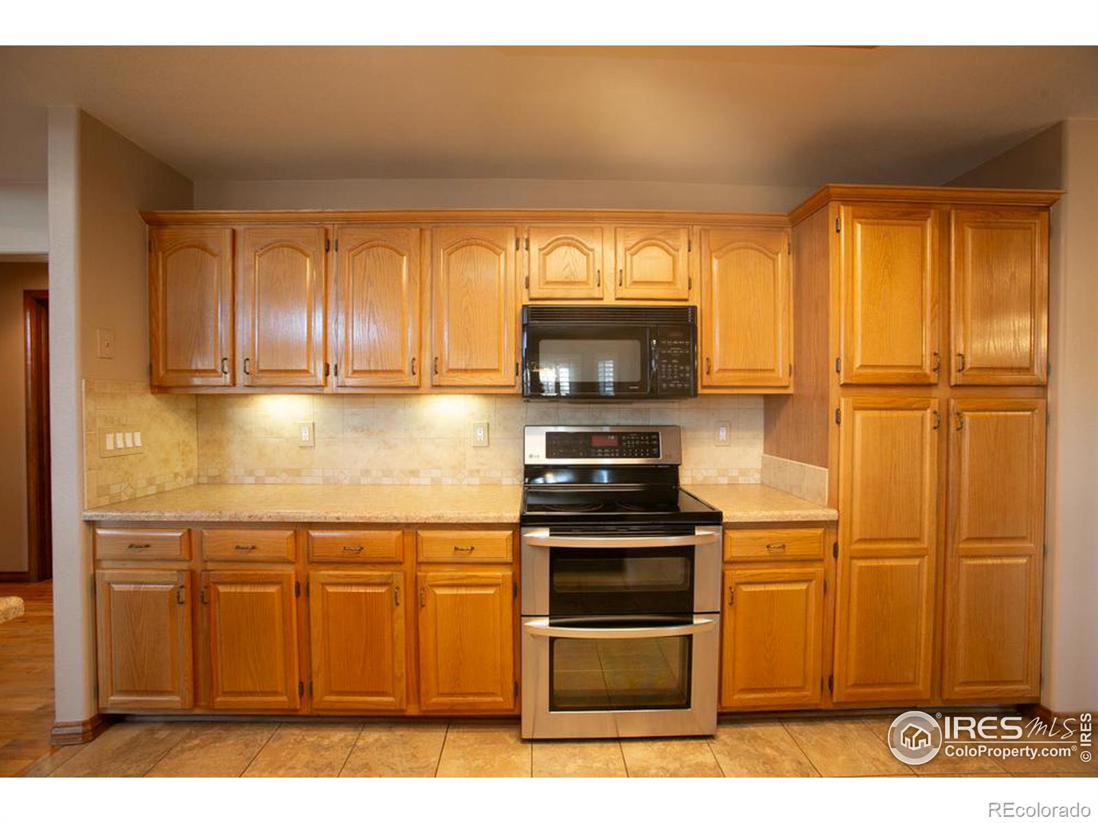 MLS Image #8 for 288  dover court,broomfield, Colorado