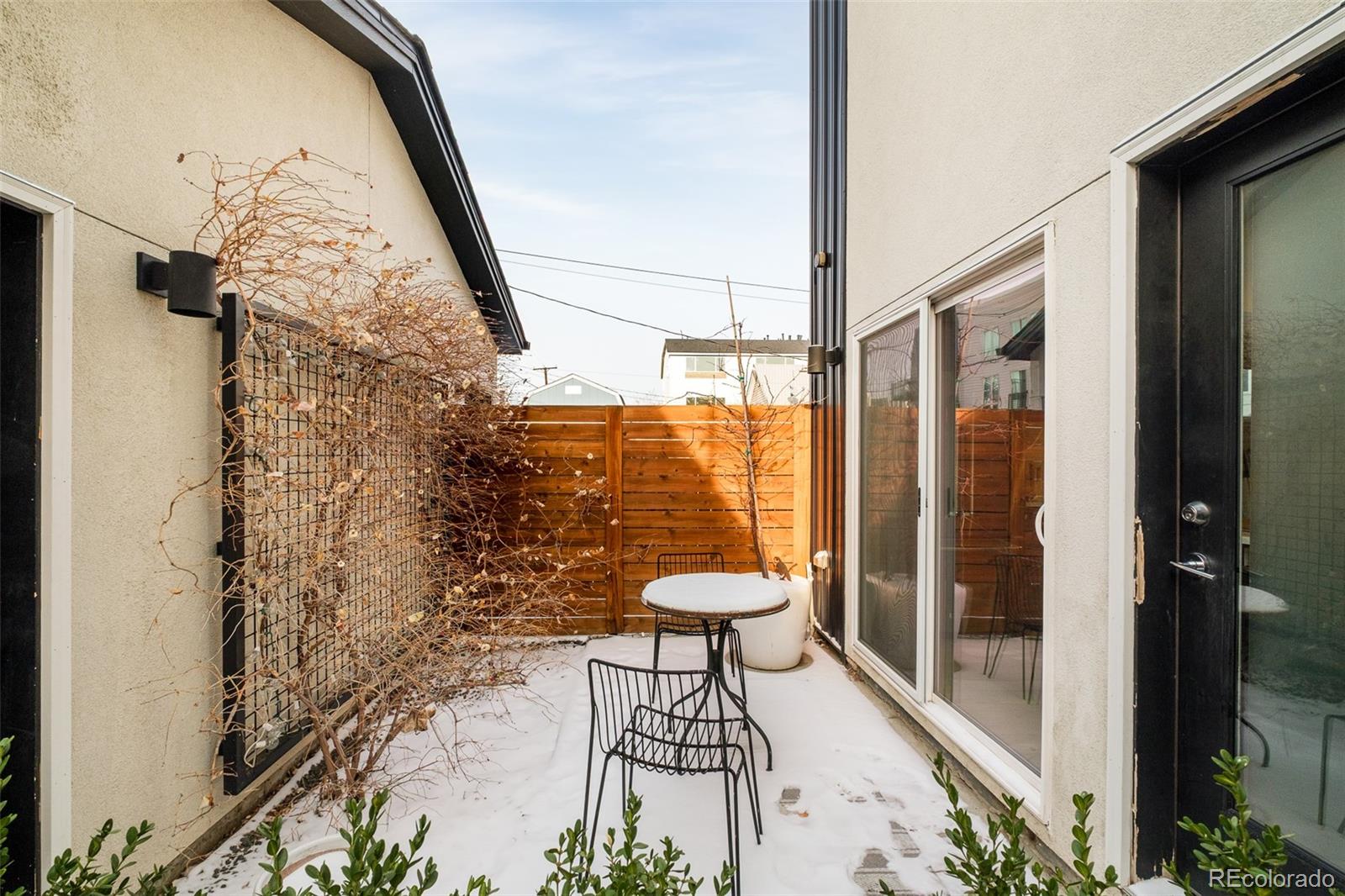 MLS Image #23 for 3435  lawrence street,denver, Colorado