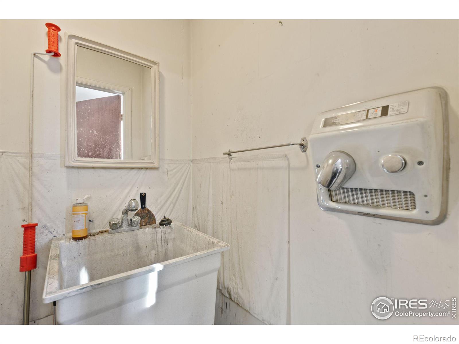 MLS Image #21 for 722 e 20th street,greeley, Colorado