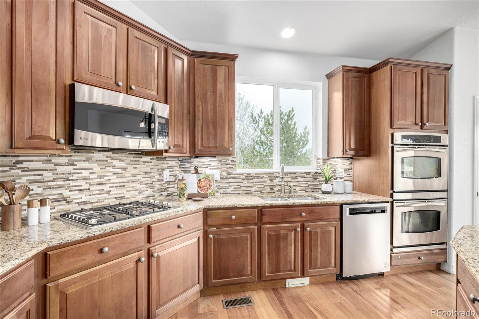 MLS Image #11 for 8802 e 148th lane,thornton, Colorado
