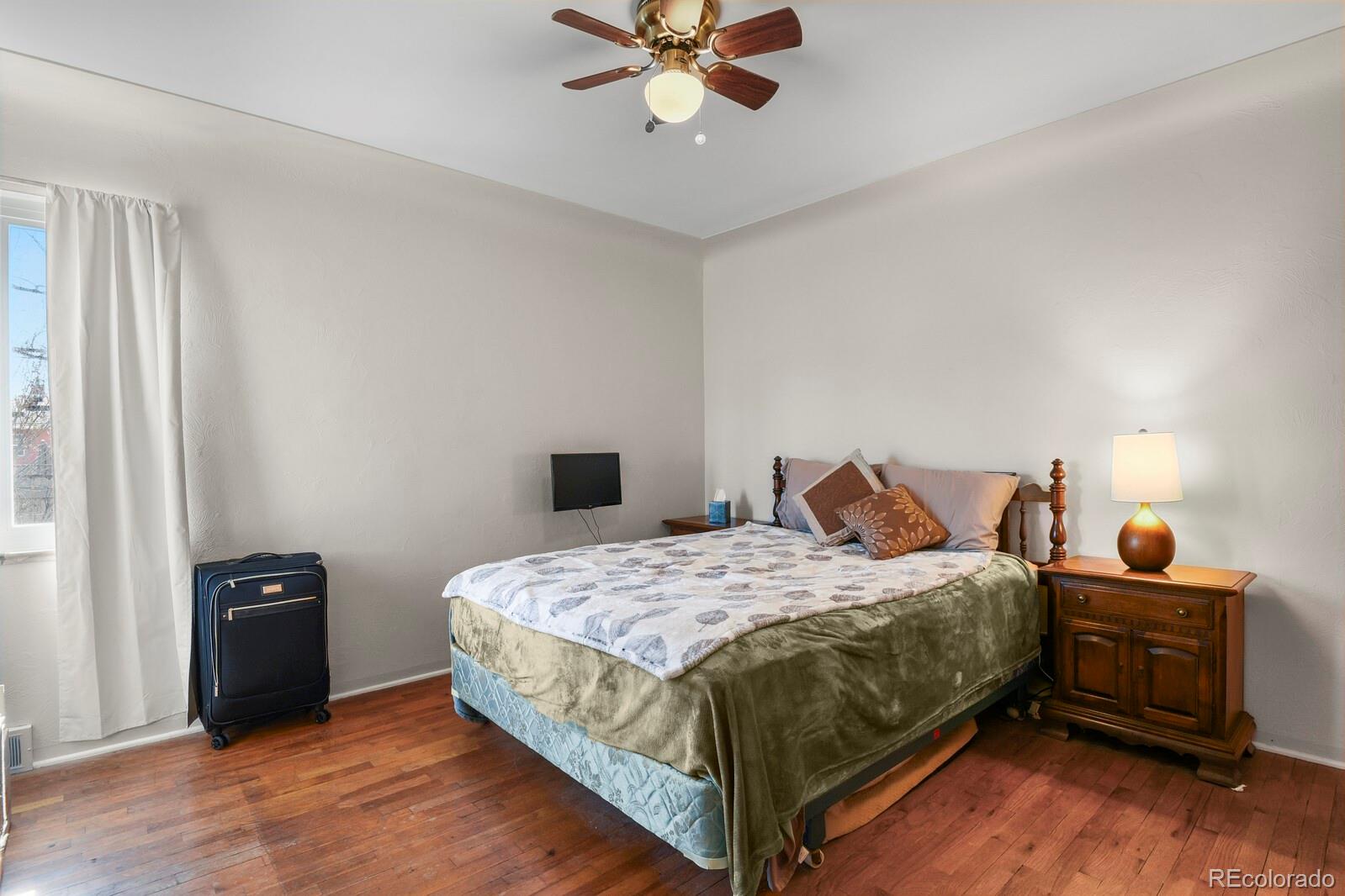 MLS Image #14 for 4546 s logan street,englewood, Colorado