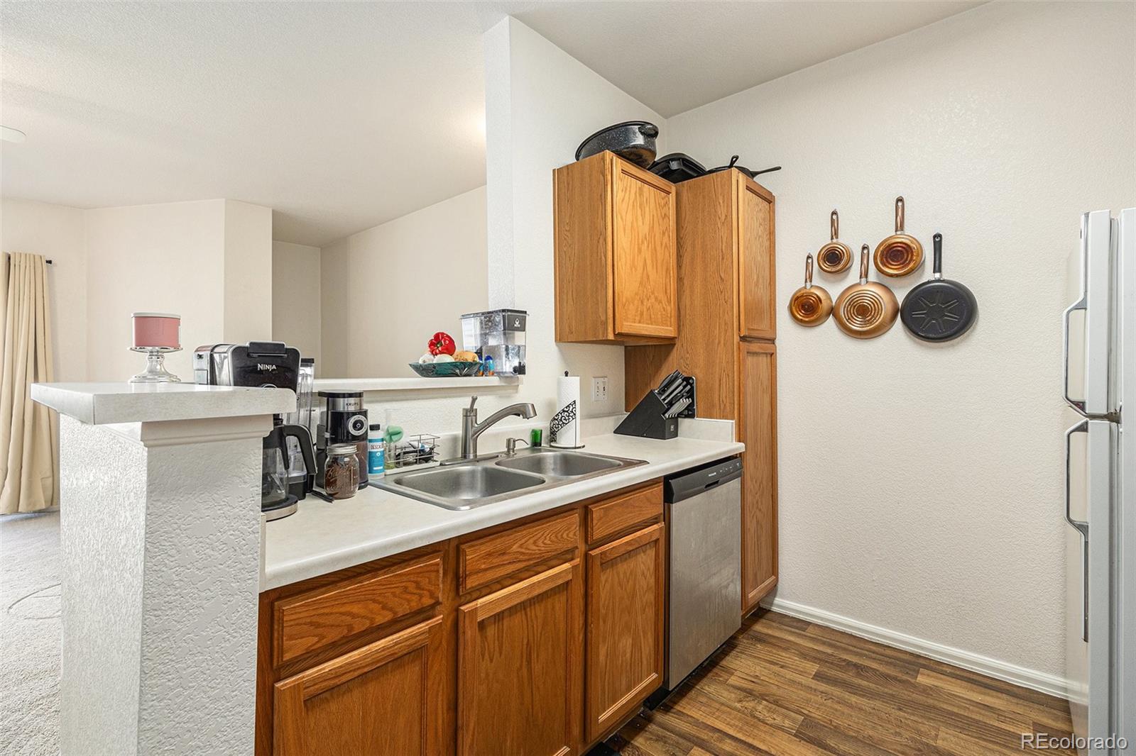 MLS Image #5 for 912 s yampa street 208,aurora, Colorado