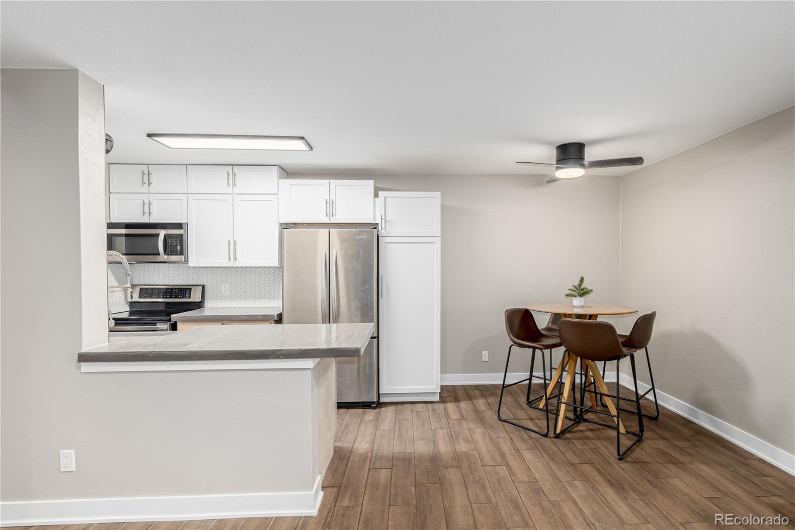 MLS Image #7 for 230 e highline circle 101,centennial, Colorado