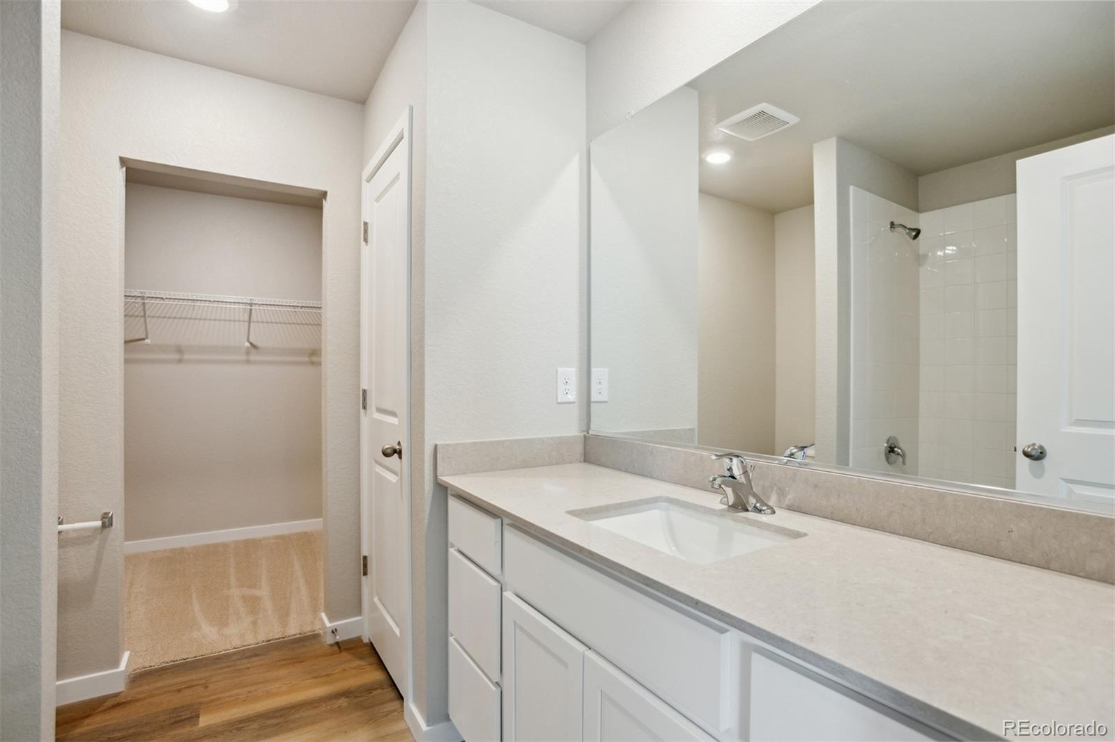 MLS Image #7 for 48275  shetland drive,bennett, Colorado