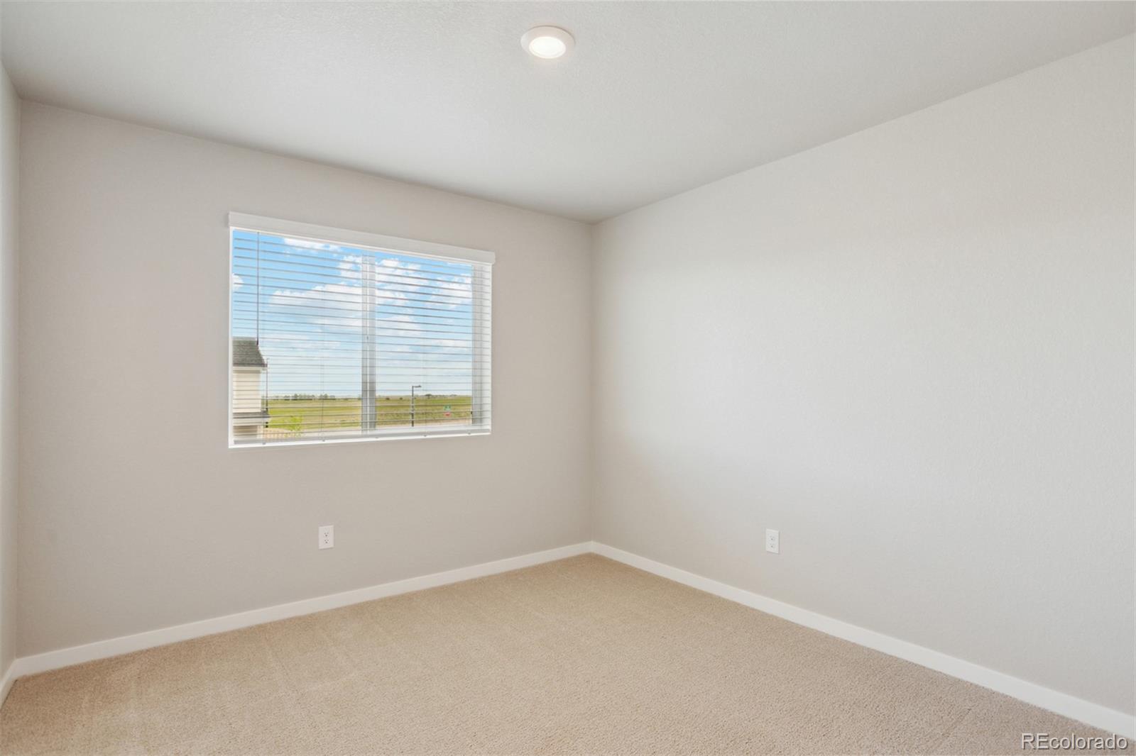 MLS Image #9 for 48275  shetland drive,bennett, Colorado