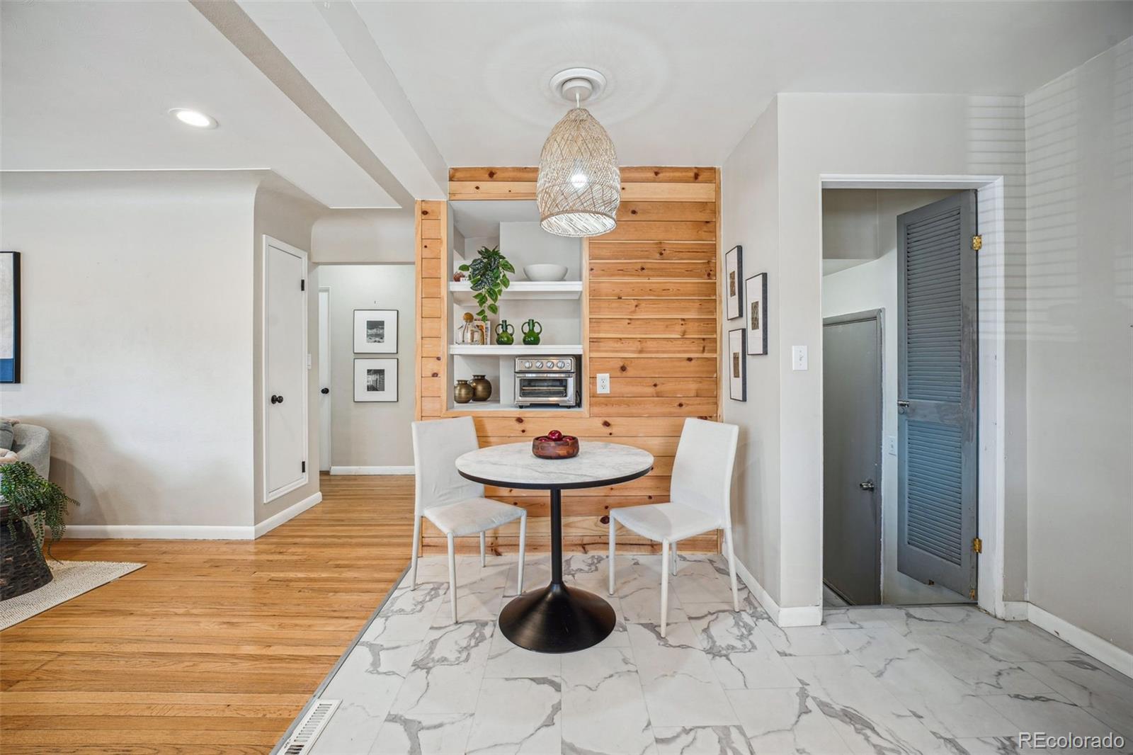 MLS Image #12 for 1627 s saint paul street,denver, Colorado