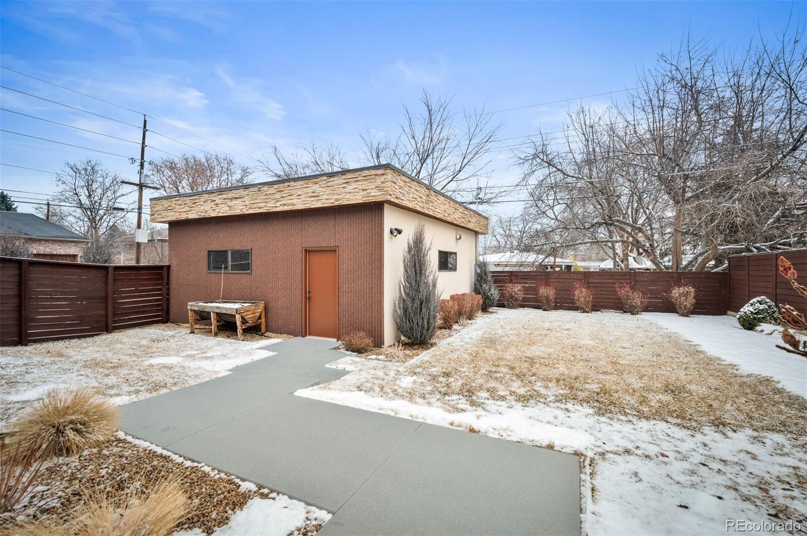 MLS Image #35 for 5700 e bayaud avenue,denver, Colorado