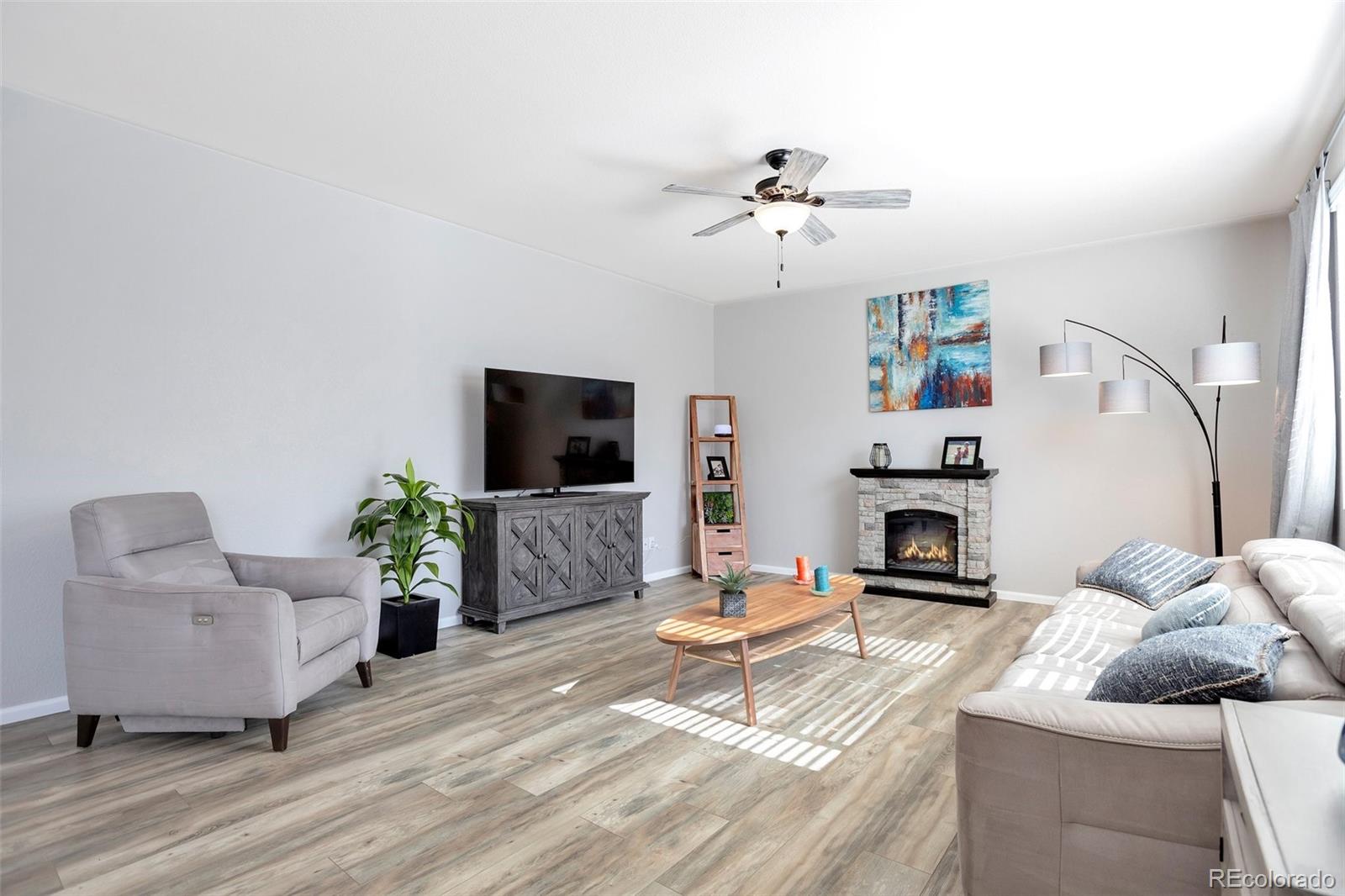 MLS Image #4 for 7426  blue water lane,castle rock, Colorado