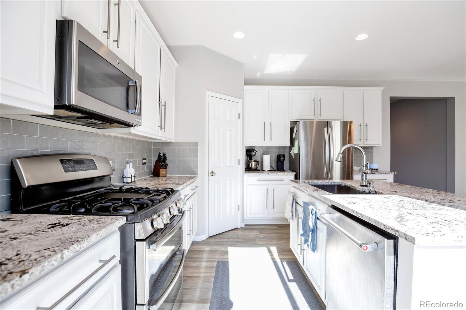 MLS Image #6 for 7426  blue water lane,castle rock, Colorado