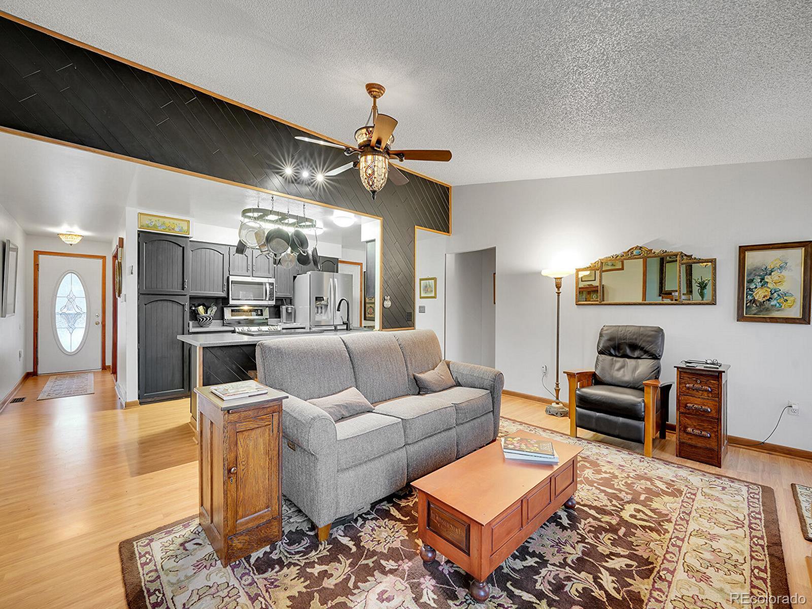 MLS Image #10 for 3863 s bahama street,aurora, Colorado