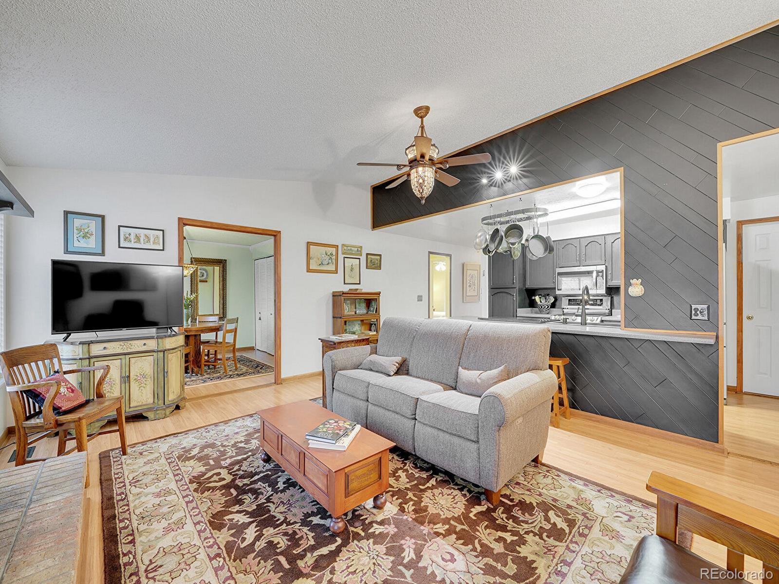 MLS Image #11 for 3863 s bahama street,aurora, Colorado