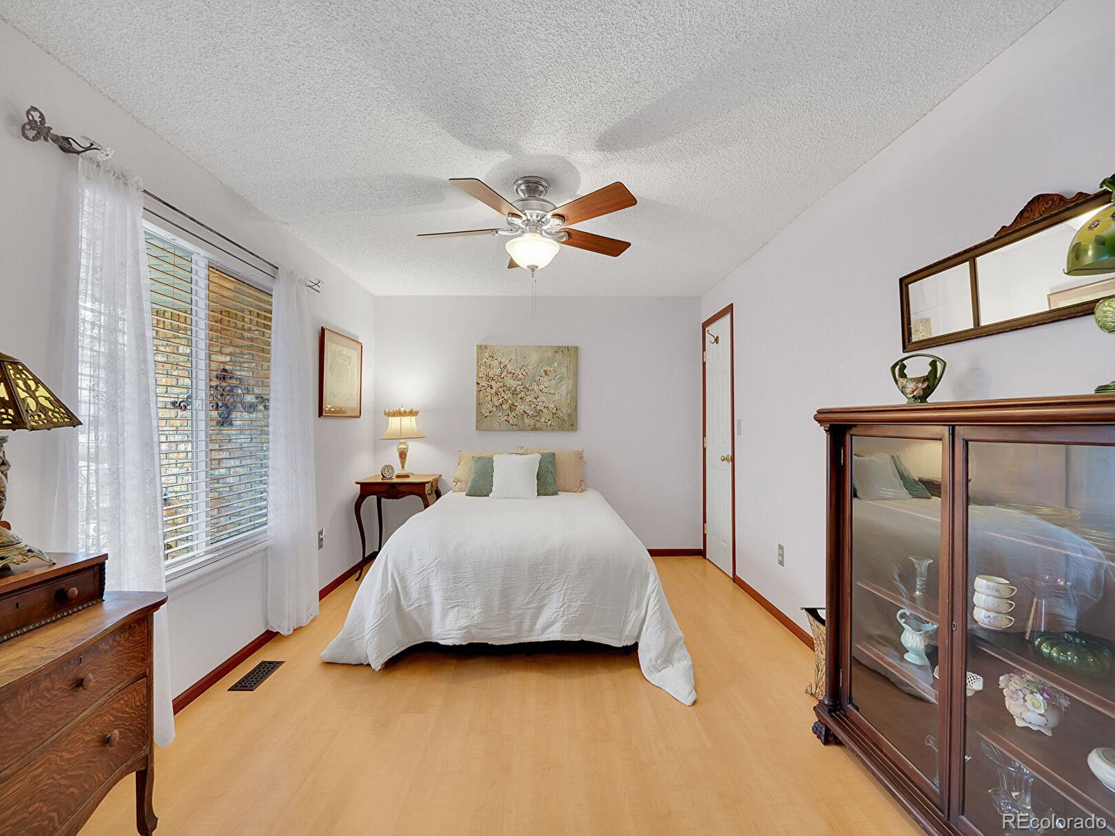 MLS Image #26 for 3863 s bahama street,aurora, Colorado