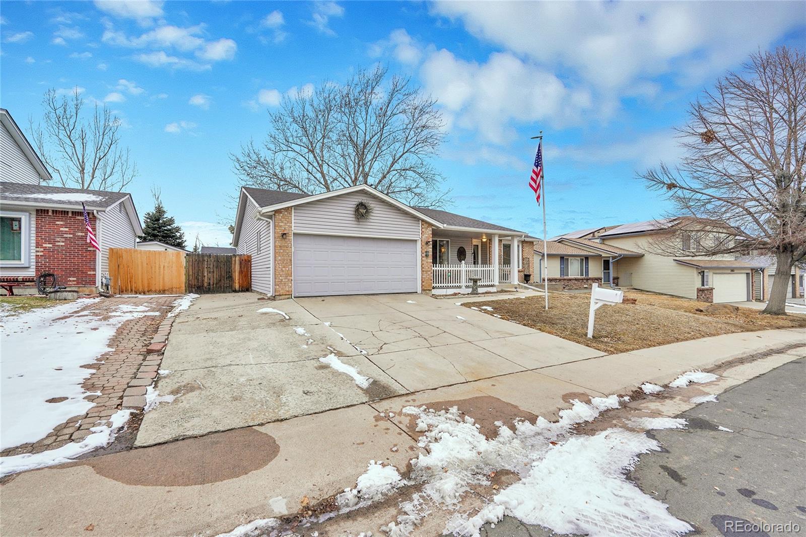 MLS Image #4 for 3863 s bahama street,aurora, Colorado