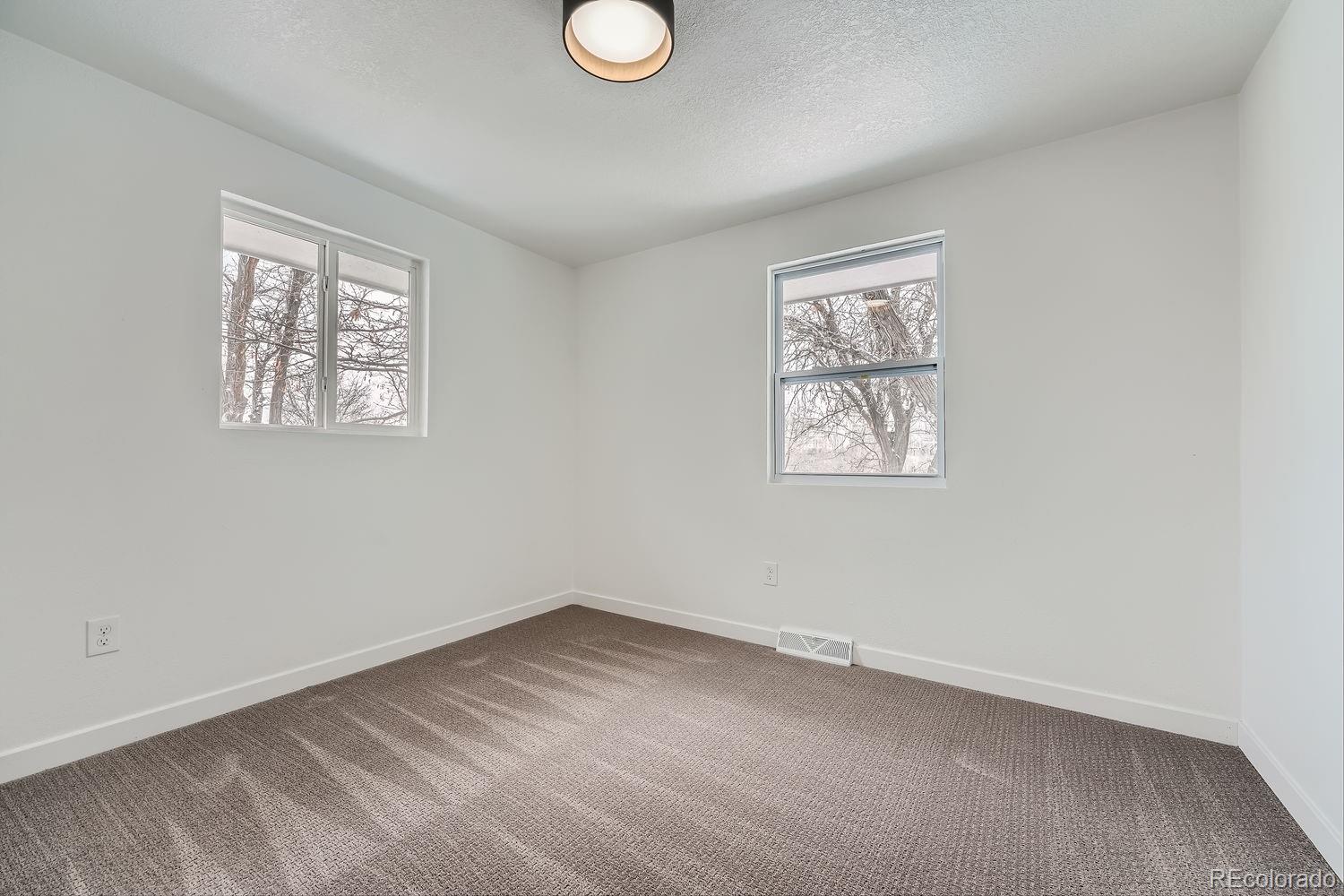 MLS Image #16 for 4712 s wabash street,denver, Colorado