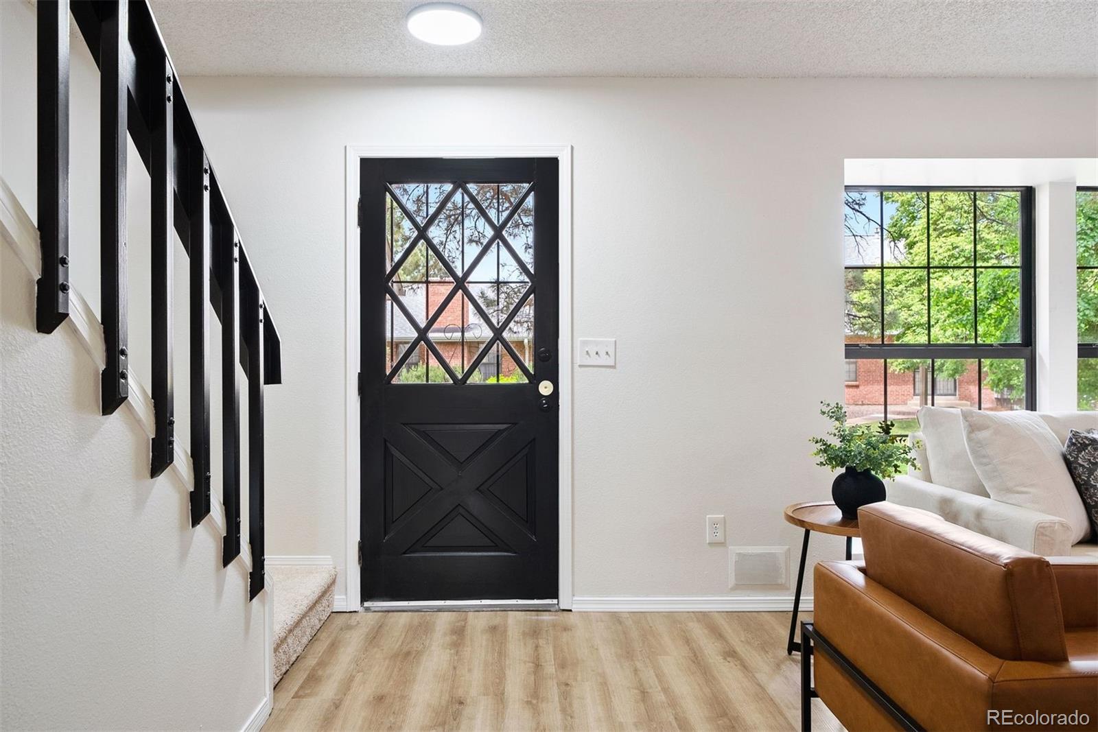 MLS Image #7 for 10310 e jewell avenue,aurora, Colorado