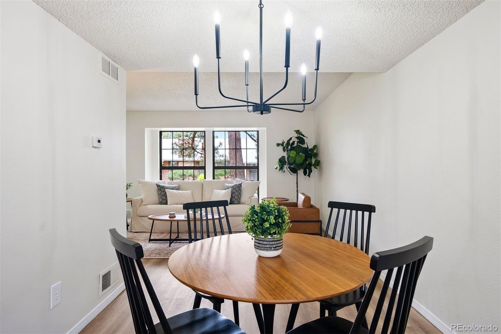 MLS Image #9 for 10310 e jewell avenue,aurora, Colorado
