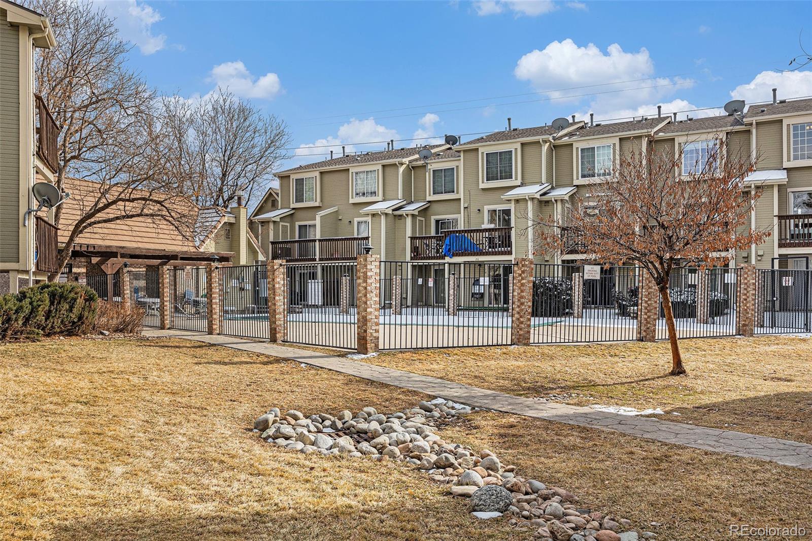 MLS Image #23 for 1885 s quebec way,denver, Colorado