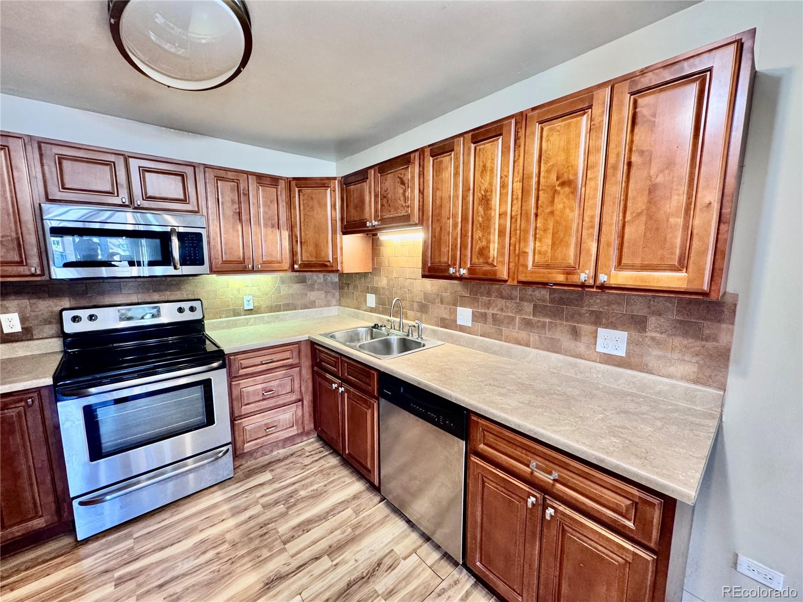 MLS Image #6 for 605 s alton way 7a,denver, Colorado