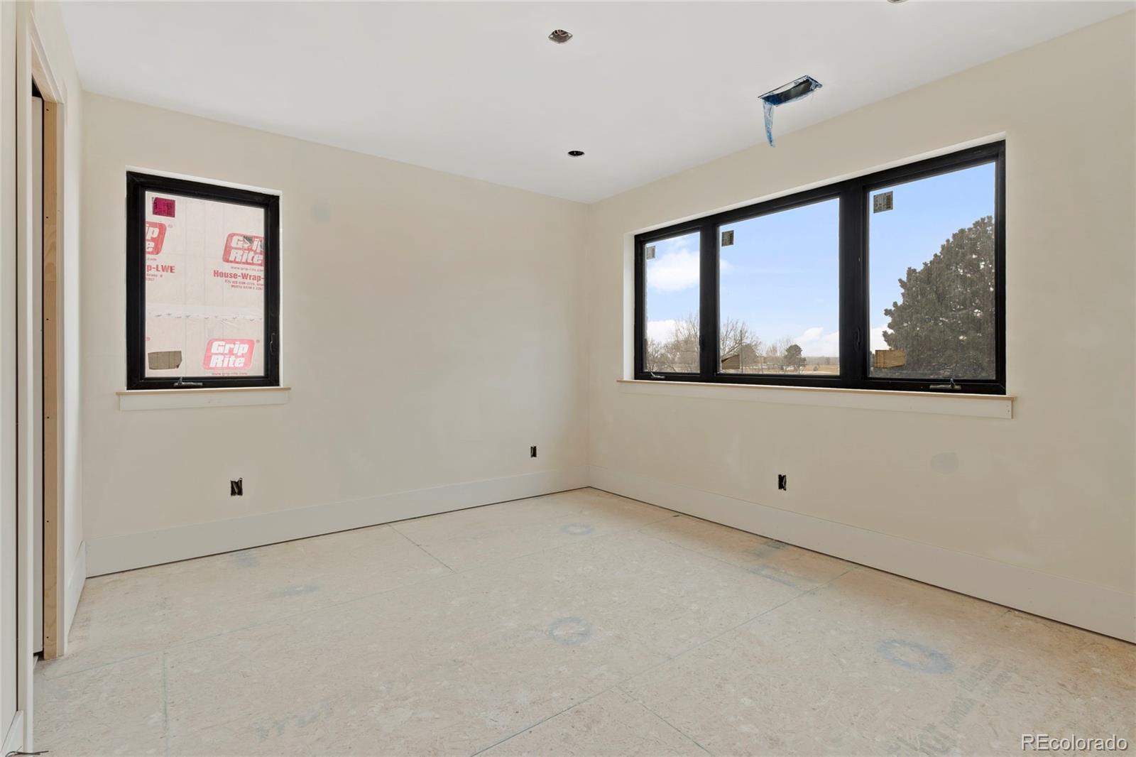 MLS Image #21 for 2610 n monroe street,denver, Colorado