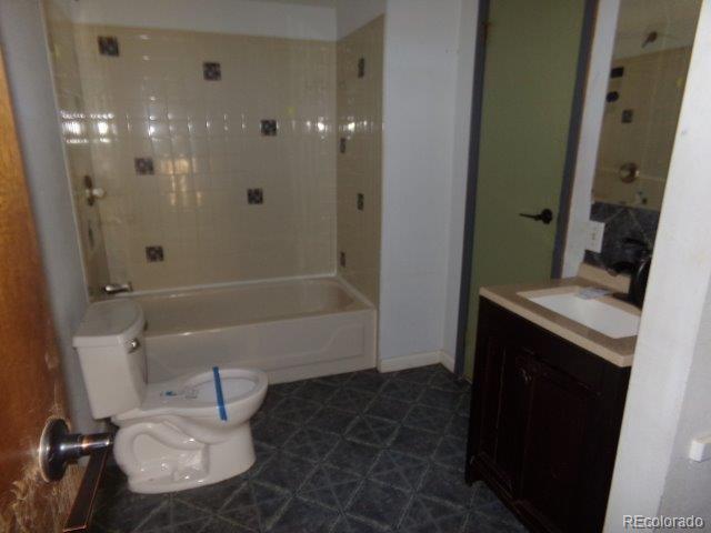 MLS Image #11 for 1889 s flanders way,aurora, Colorado