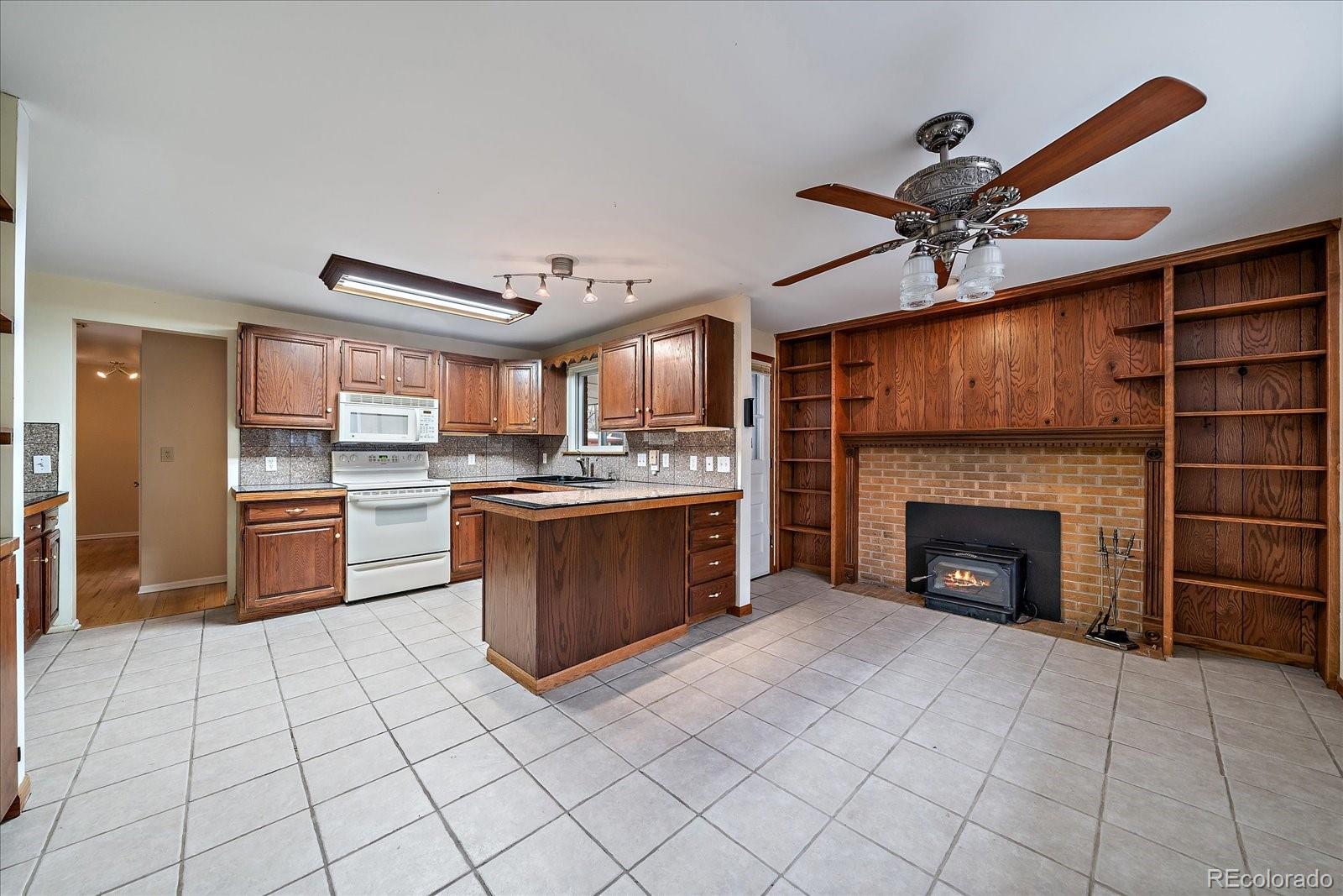 MLS Image #12 for 205  coral way,broomfield, Colorado