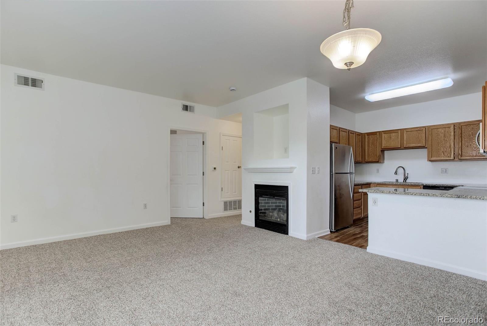 MLS Image #7 for 3261 s waco court,aurora, Colorado