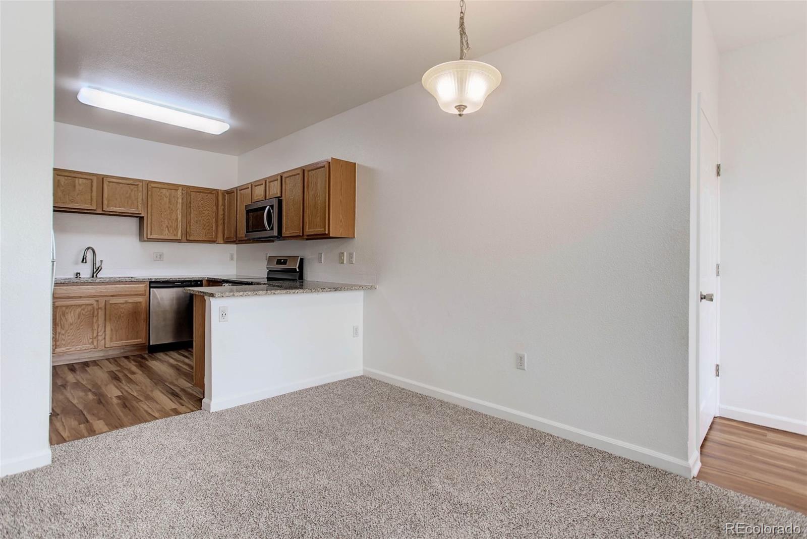 MLS Image #9 for 3261 s waco court,aurora, Colorado