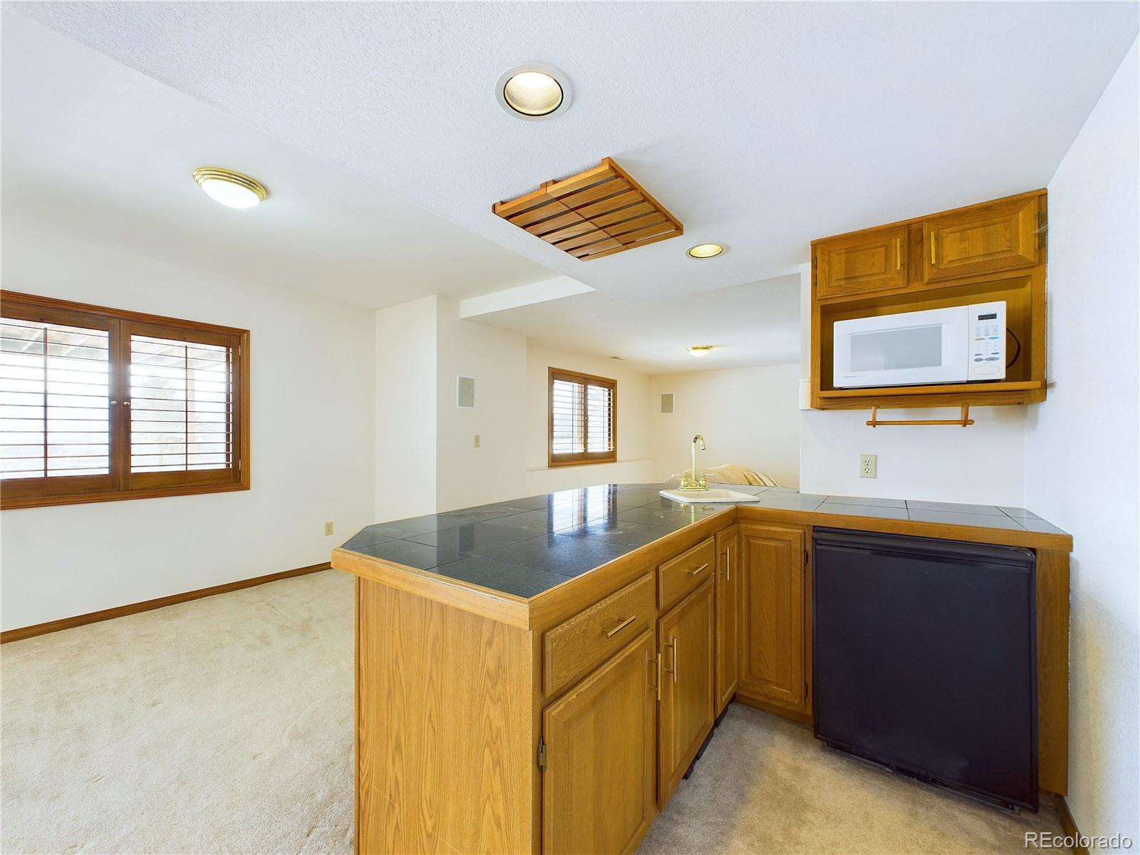 MLS Image #38 for 937  caribou drive,monument, Colorado