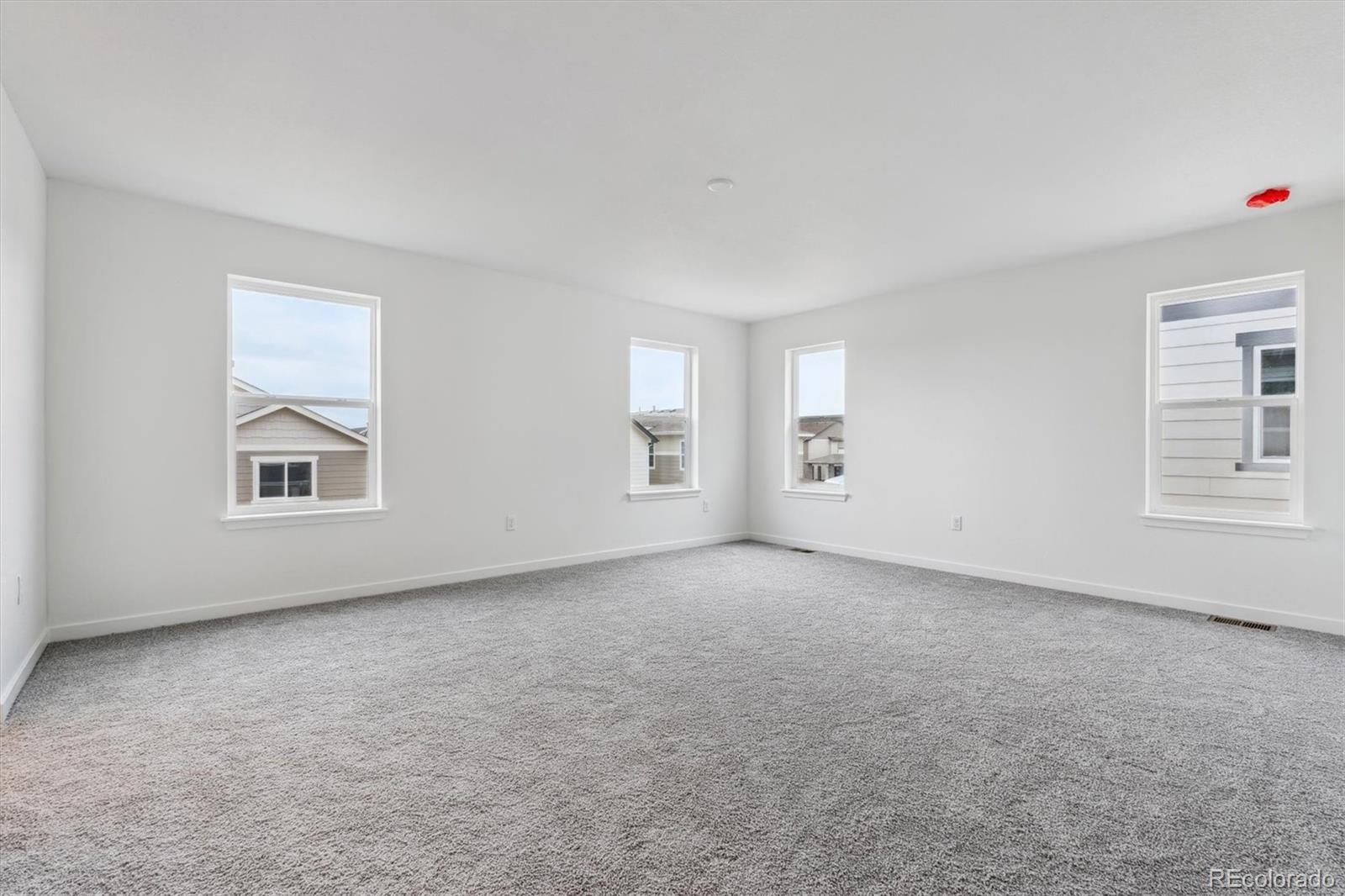 MLS Image #11 for 9277  truckee court,commerce city, Colorado